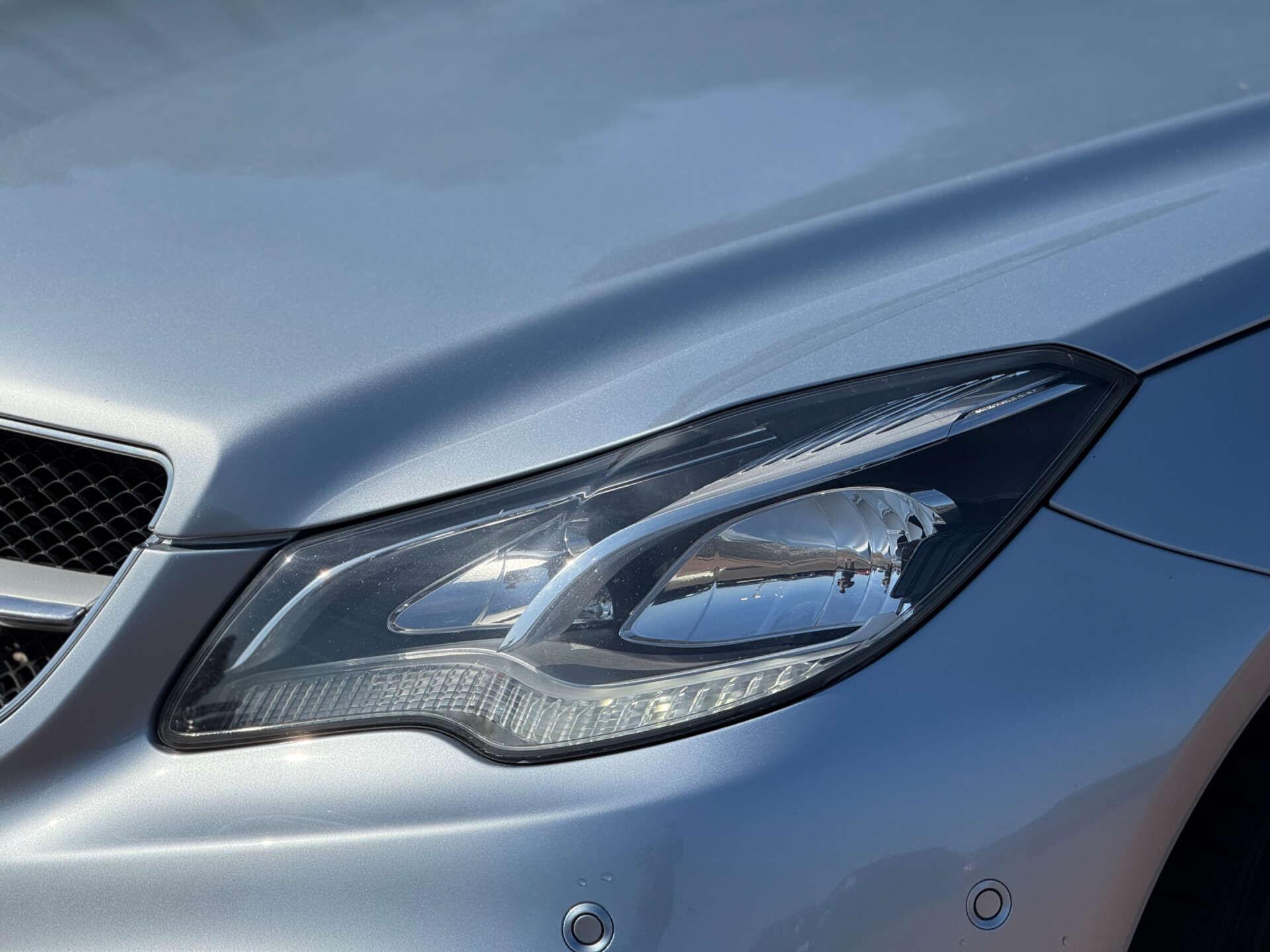Mercedes-Benz E-Class view 5