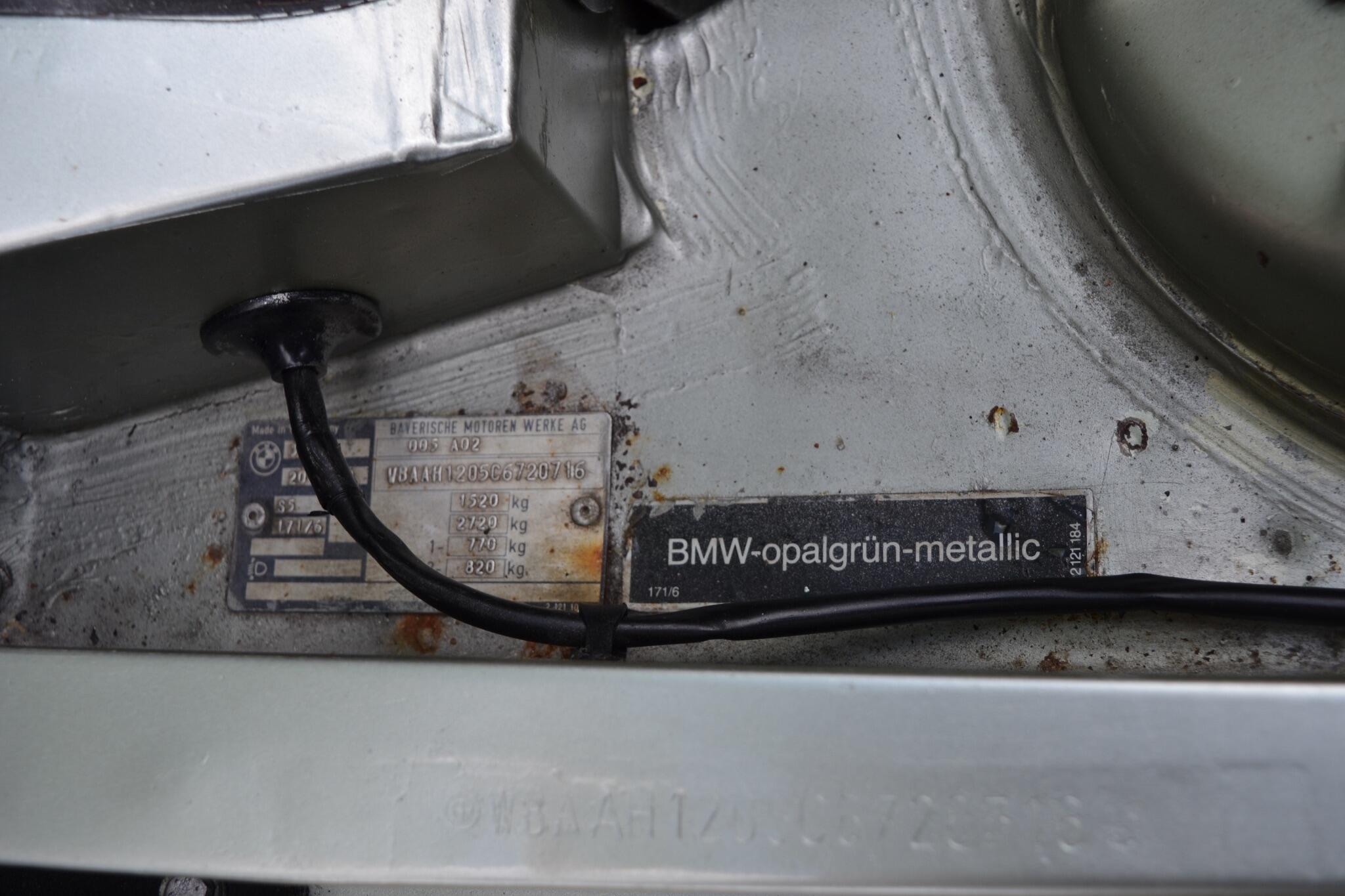 BMW 3 Series view 37