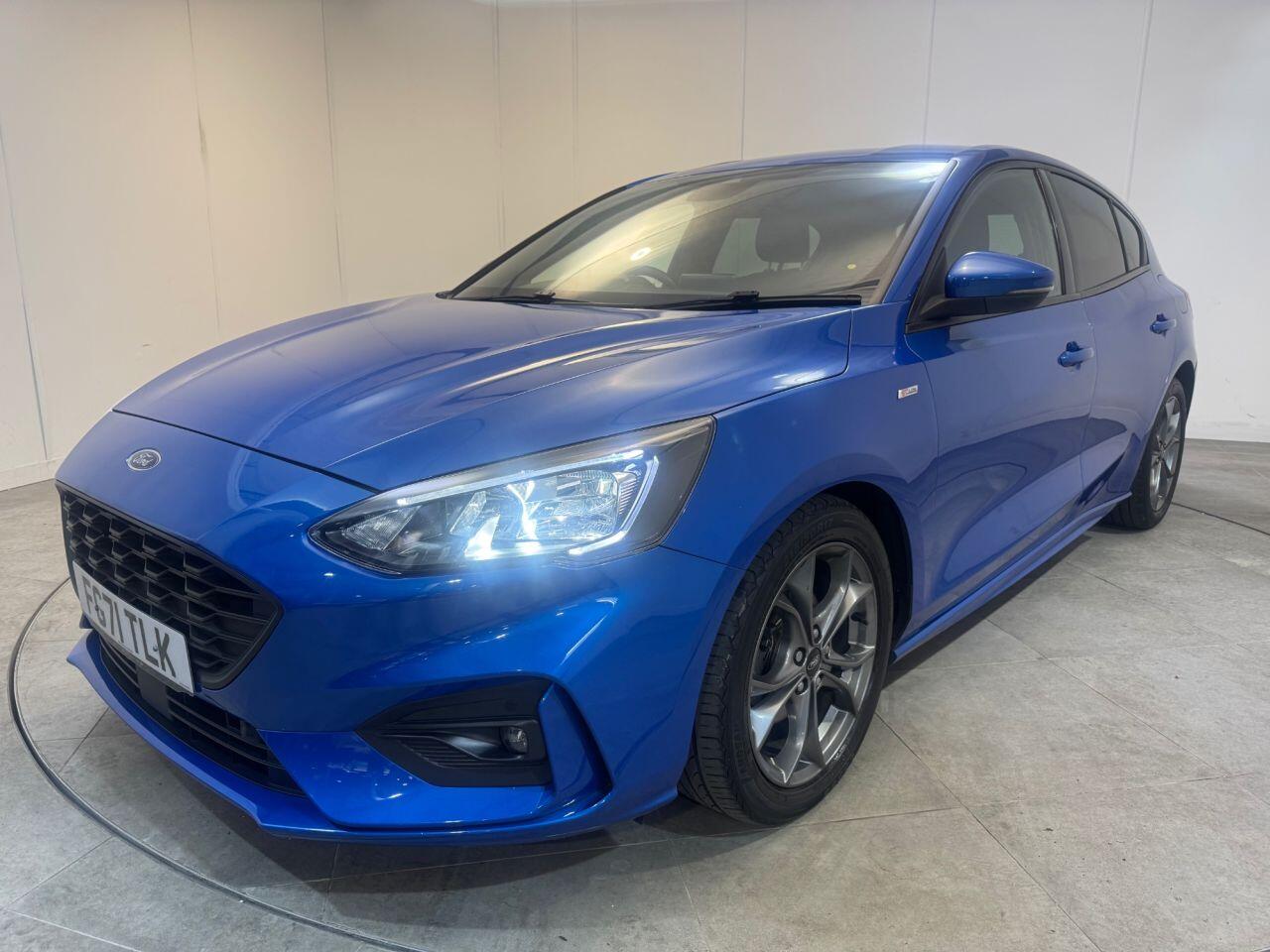 Ford Focus view 21