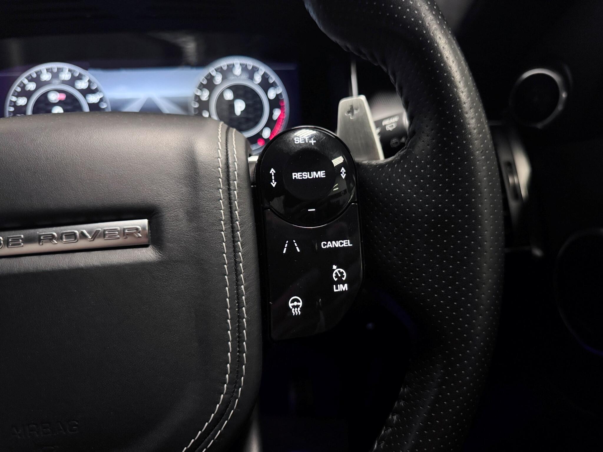 Land Rover Range Rover Sport view 17