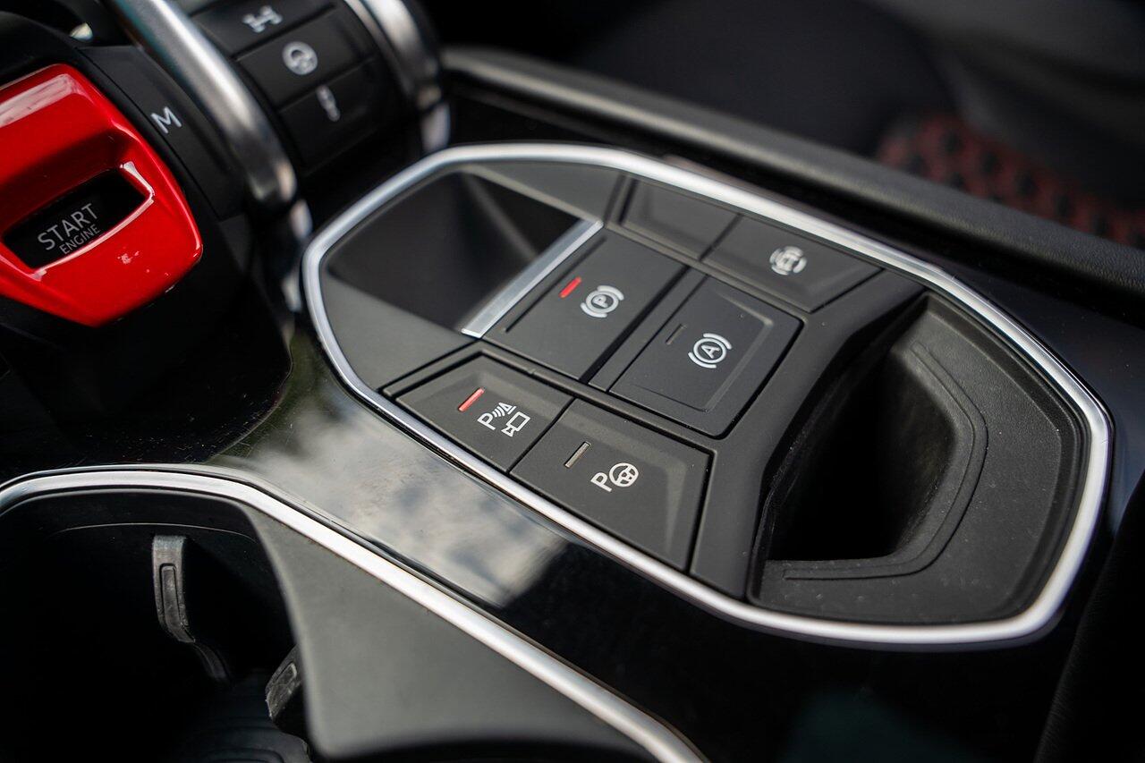 Lamborghini Urus view 80