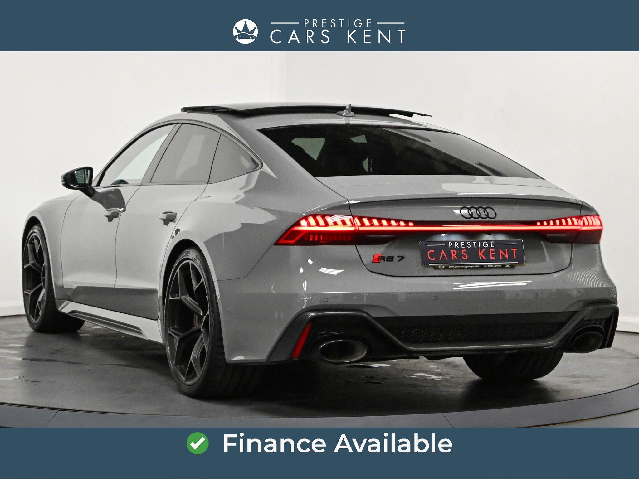 Audi RS7 view 3