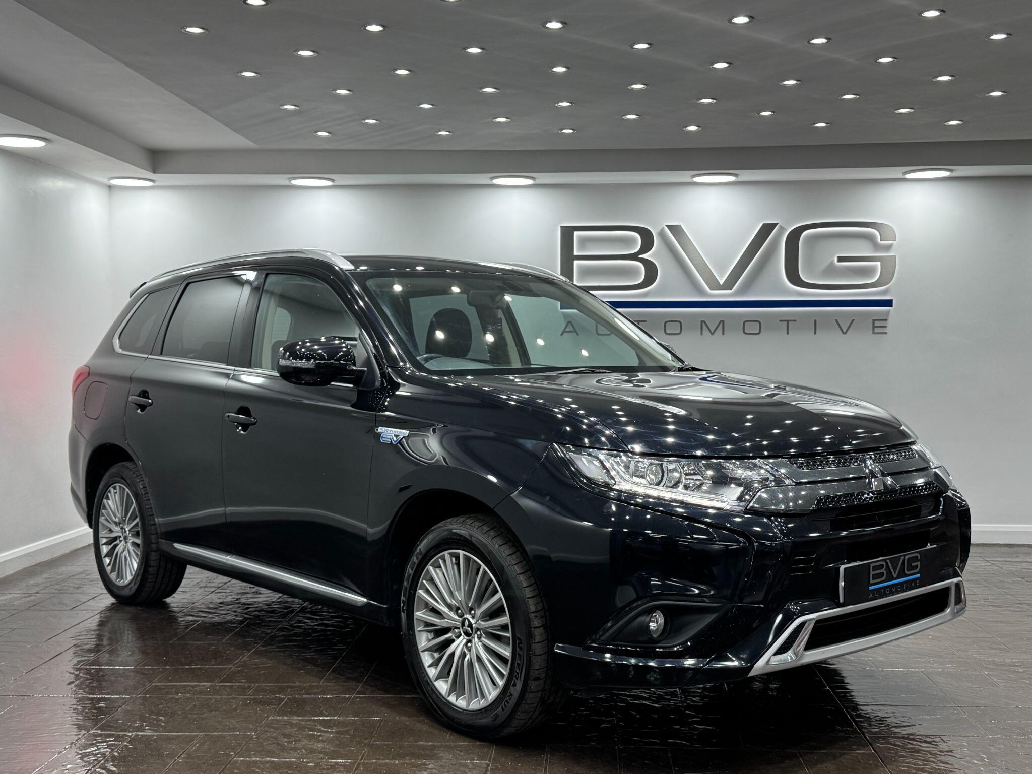 2020 Mitsubishi Outlander in Black for sale