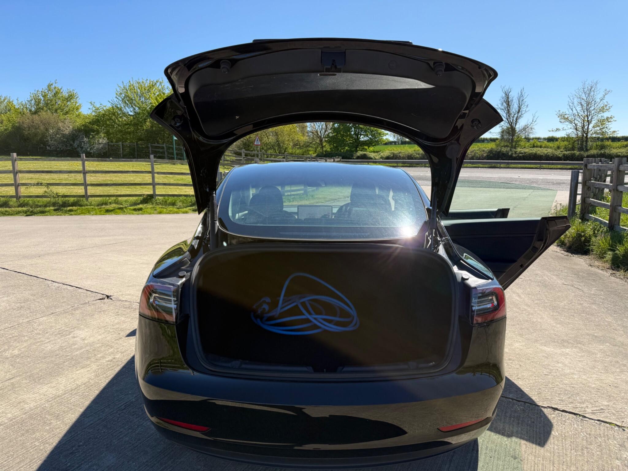Tesla Model 3 Saloon 4dr Electric Auto RWD (241 bhp) — photo 21 of 114