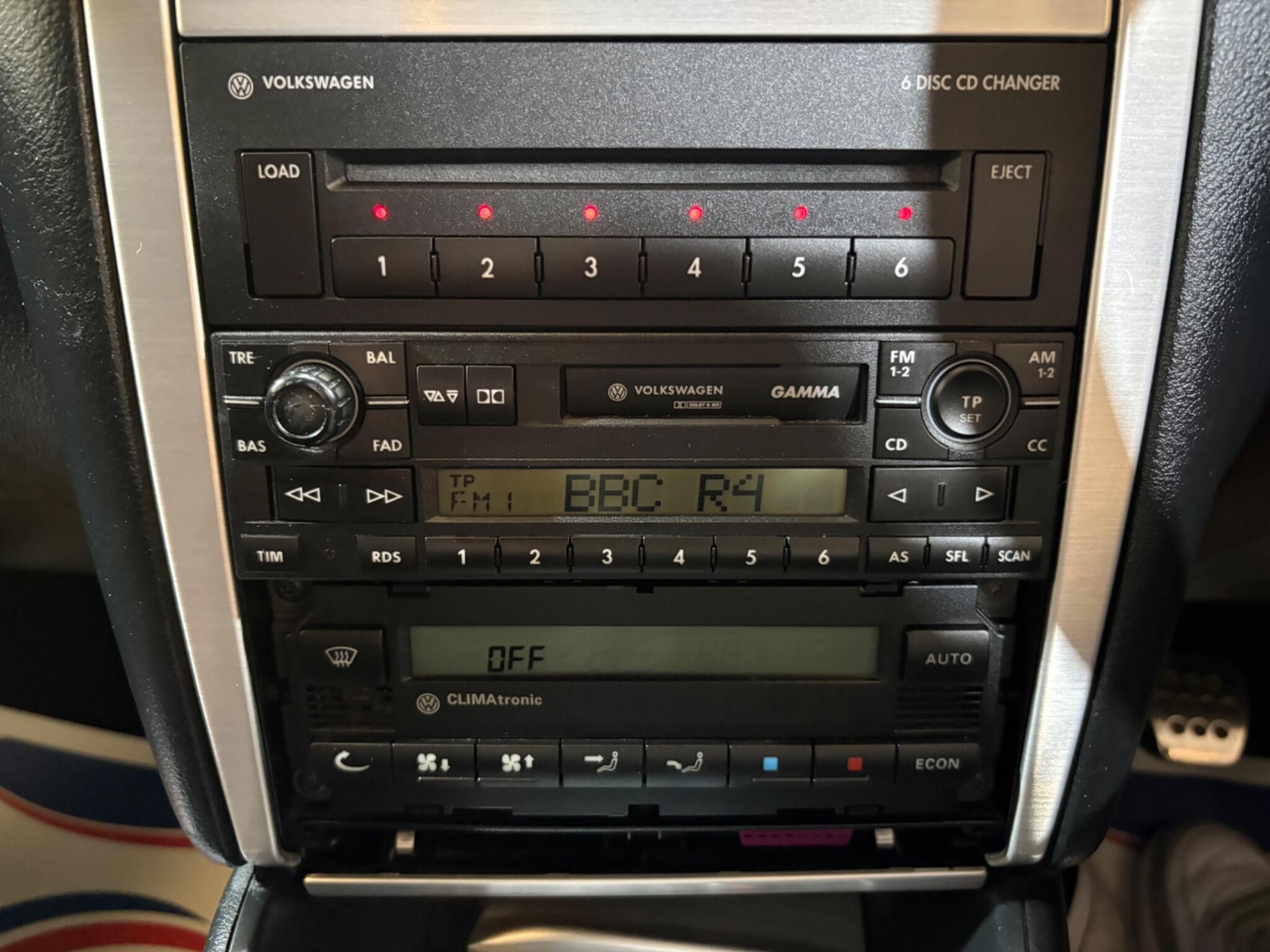 Volkswagen Golf view 39