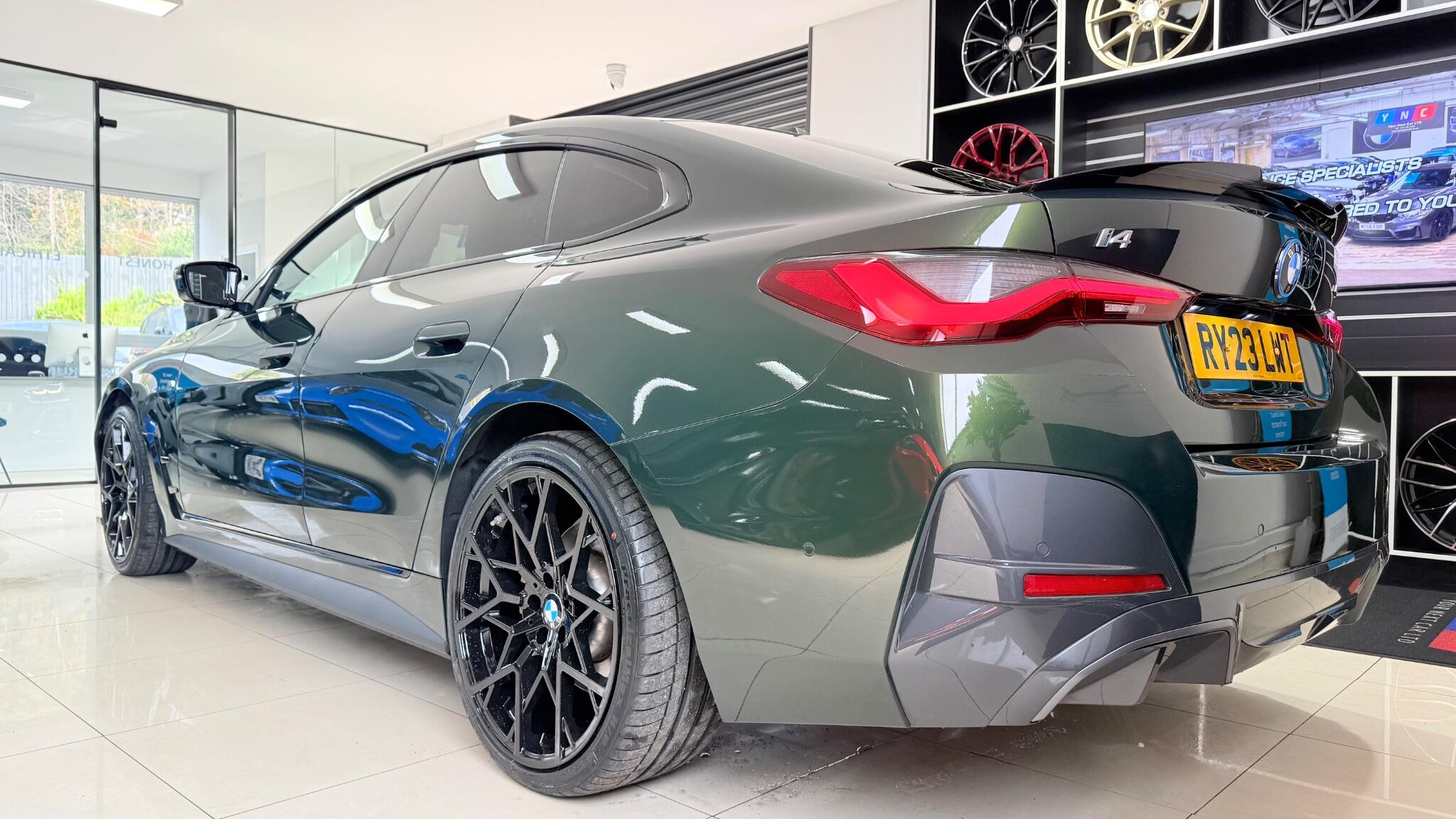 BMW I4 view 40