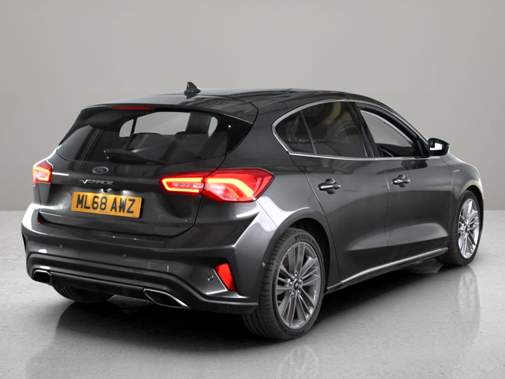Ford Focus view 4
