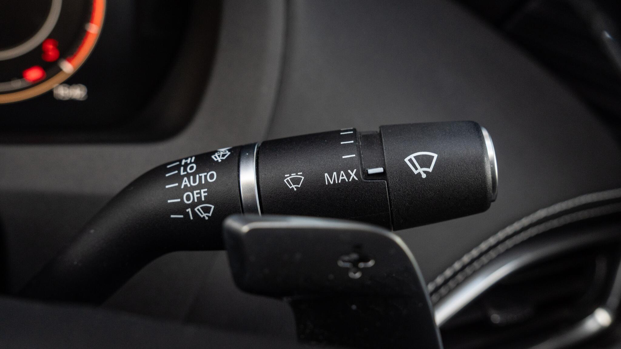 Jaguar Xe view 38
