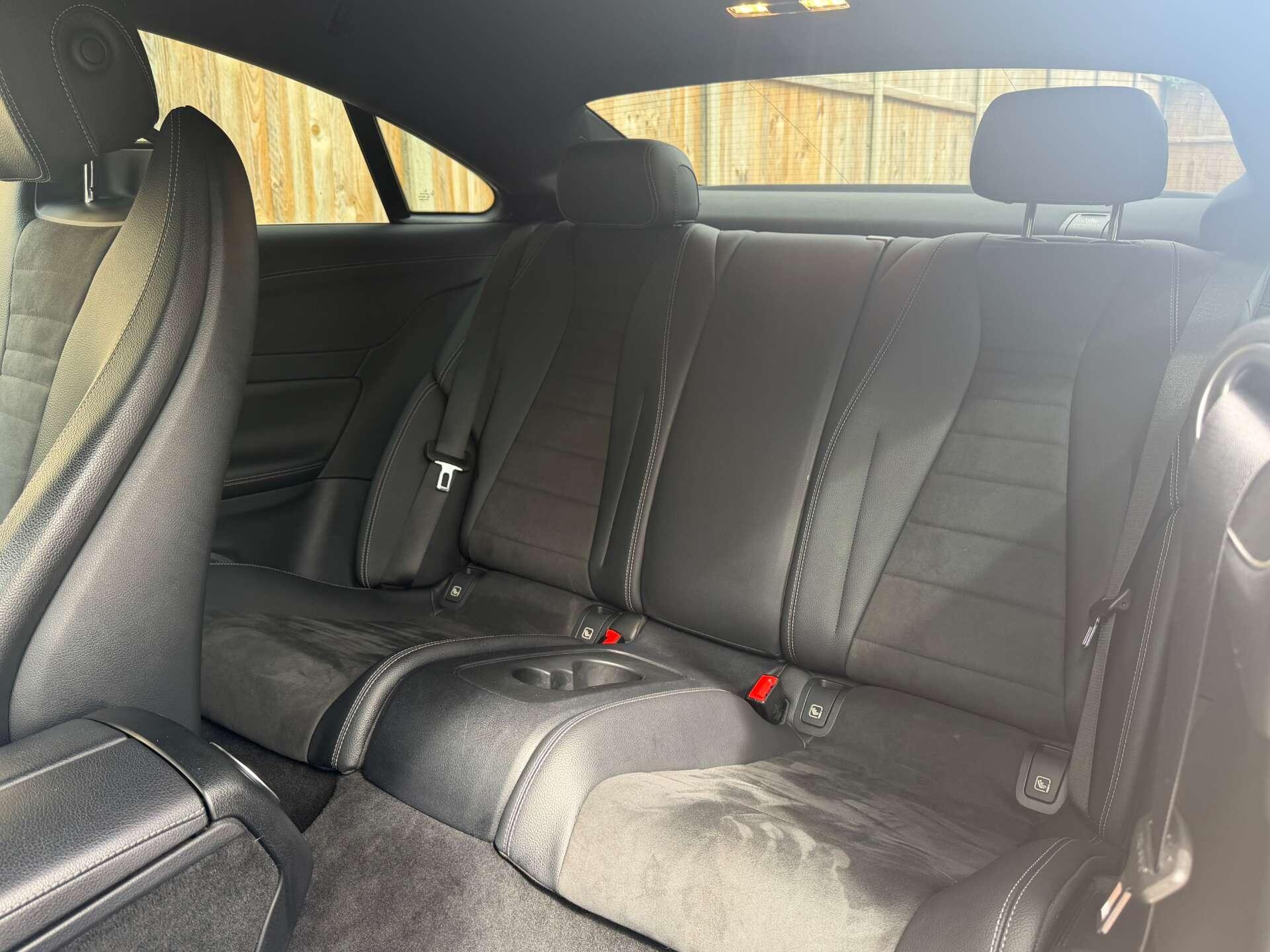 Mercedes-Benz E Class view 18
