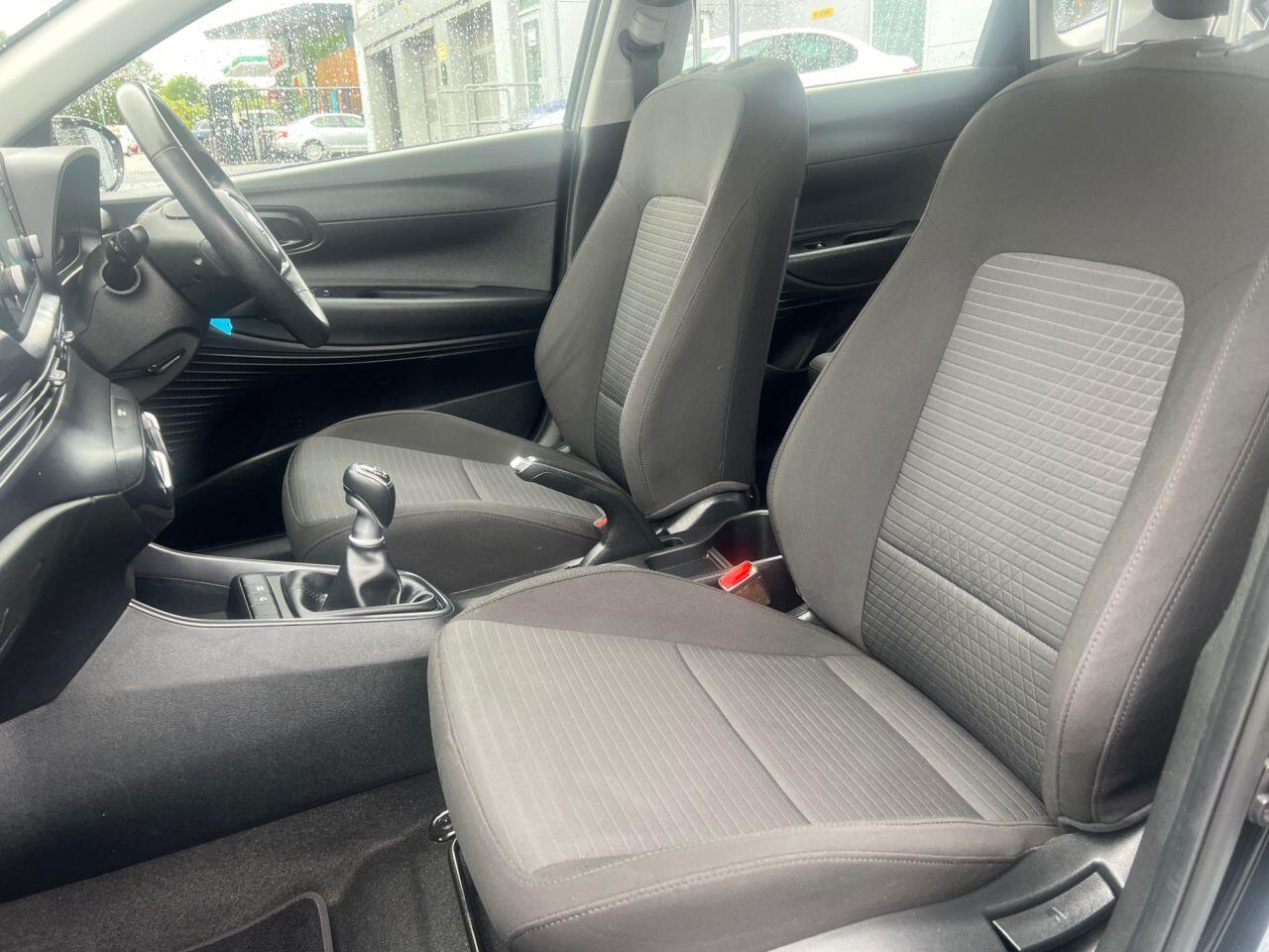 Hyundai I20 view 9