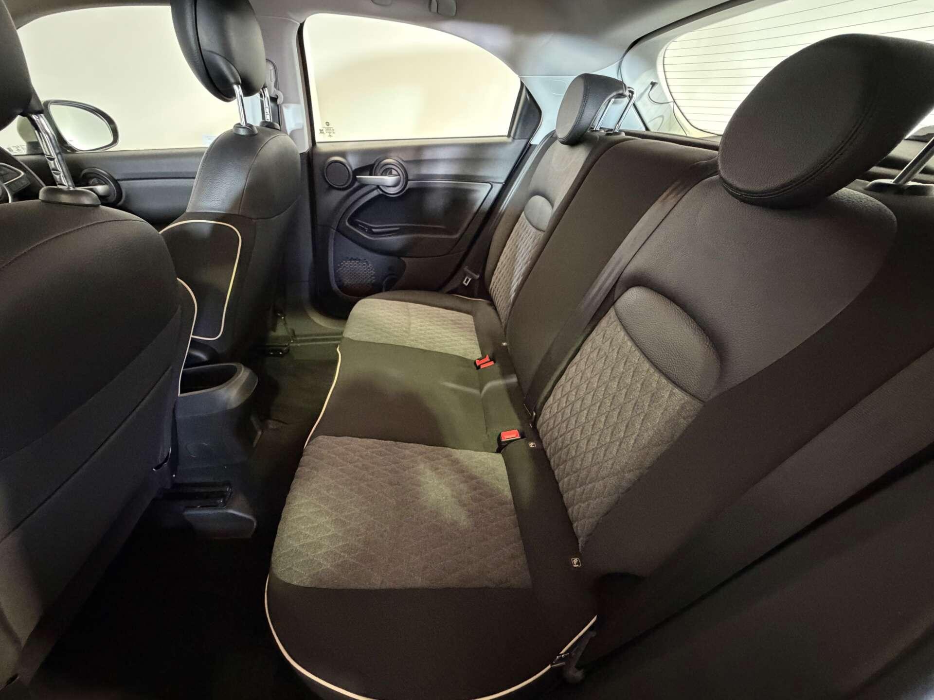 Fiat 500x view 45
