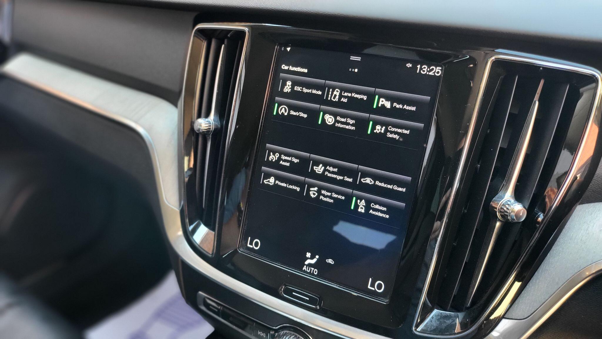 Volvo V60 view 20