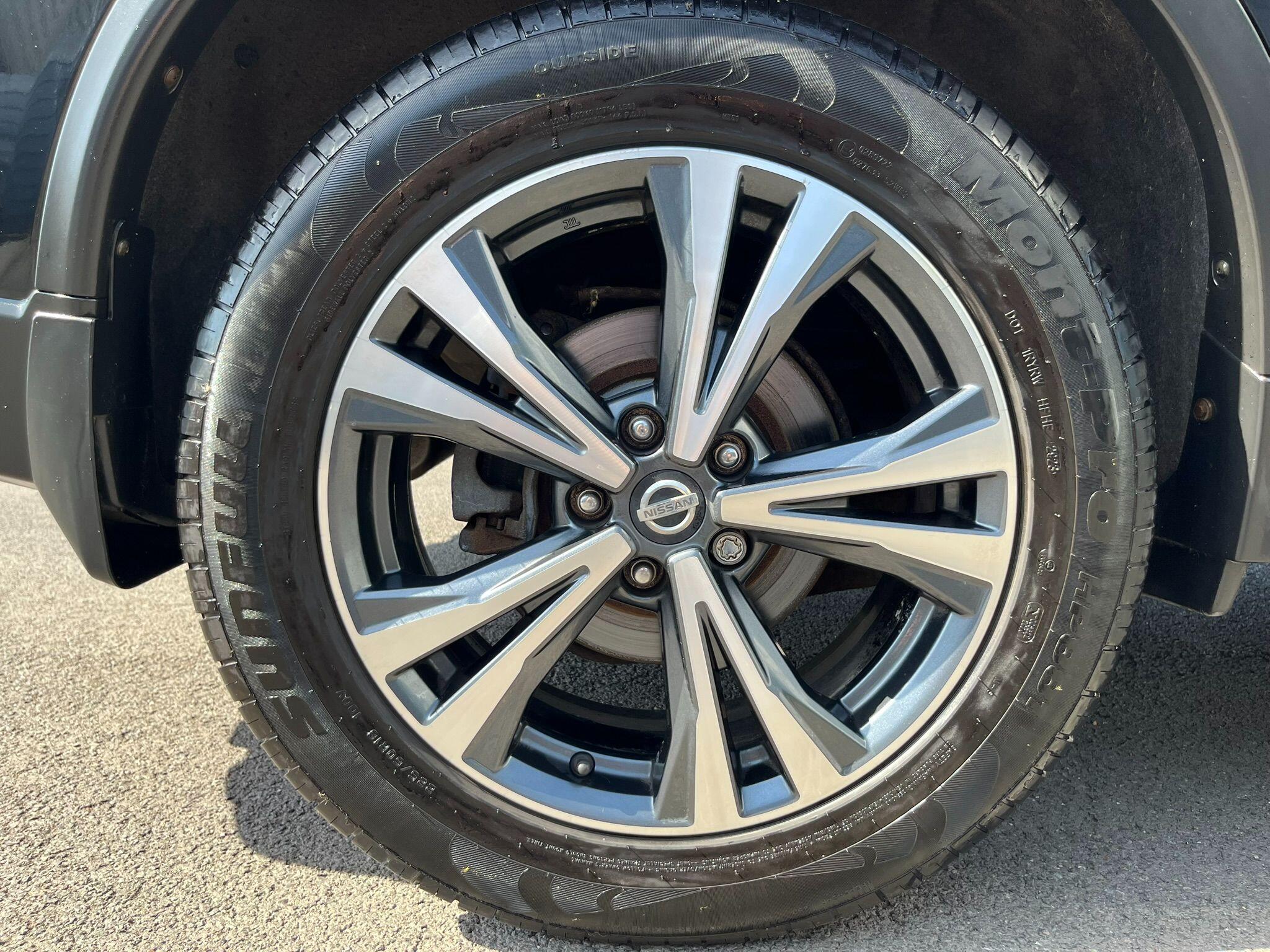 Nissan X-Trail view 48