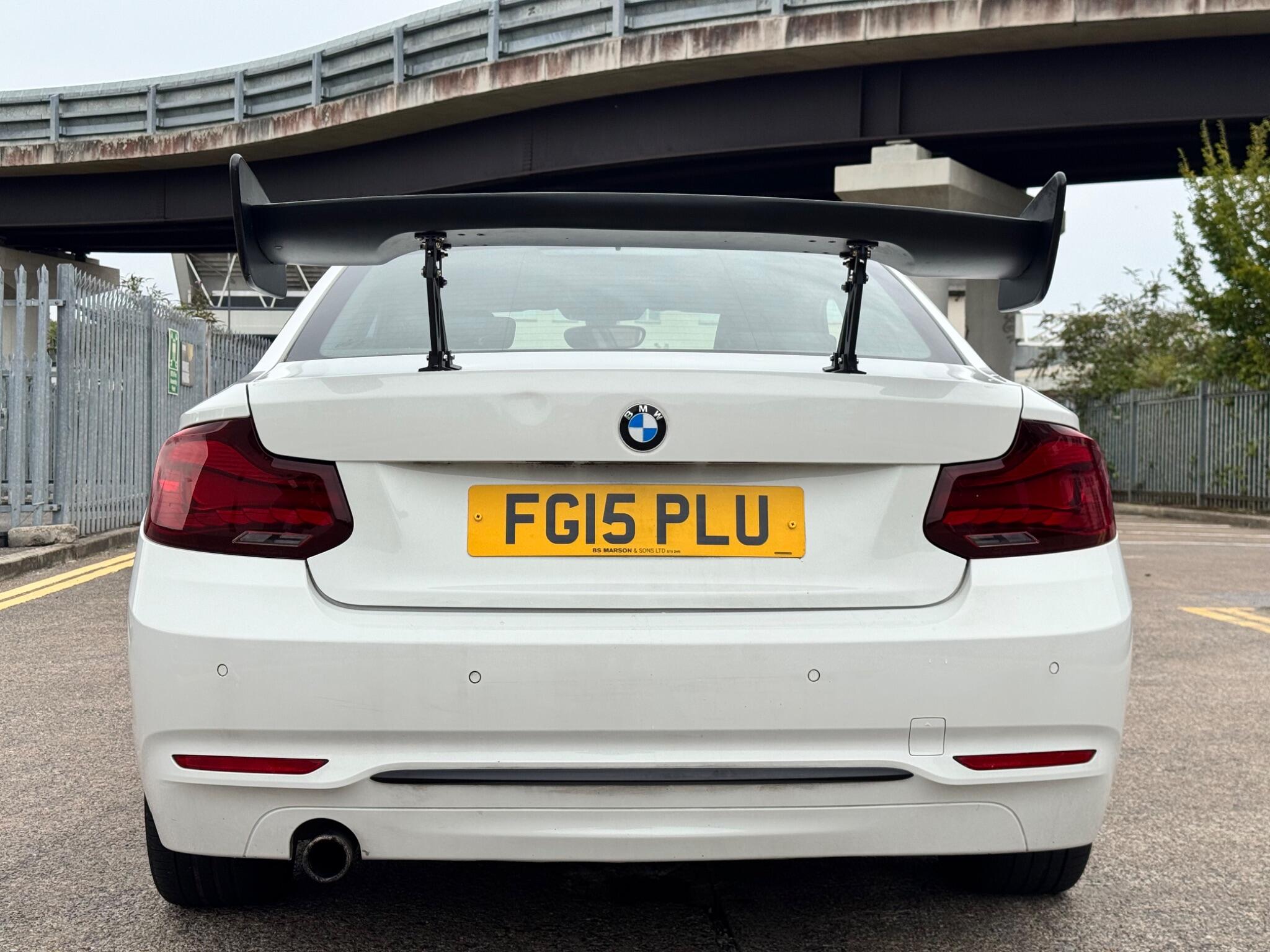 BMW 2 Series view 19