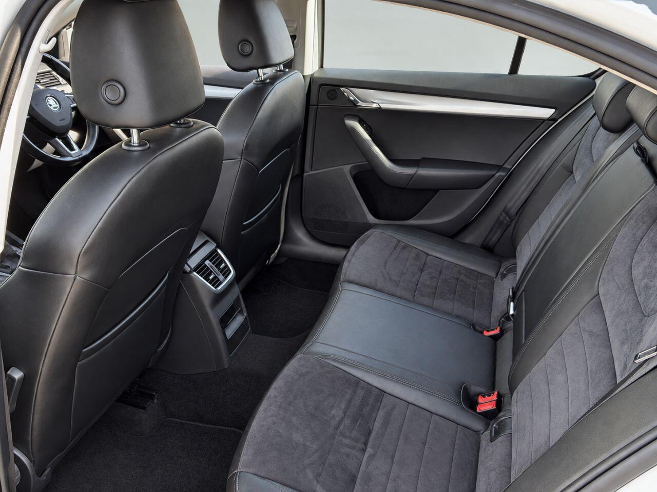 Skoda Octavia view 7