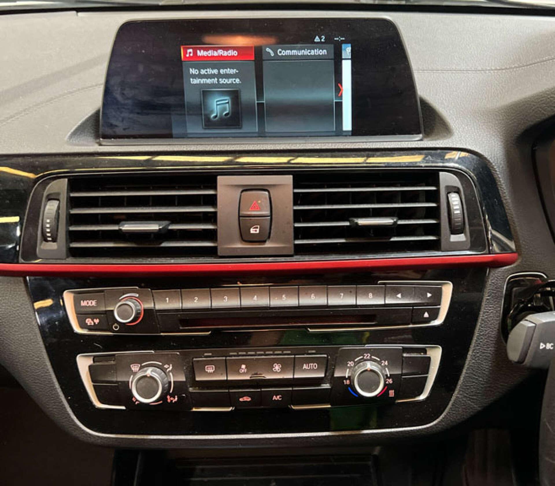 BMW 1 Series view 2