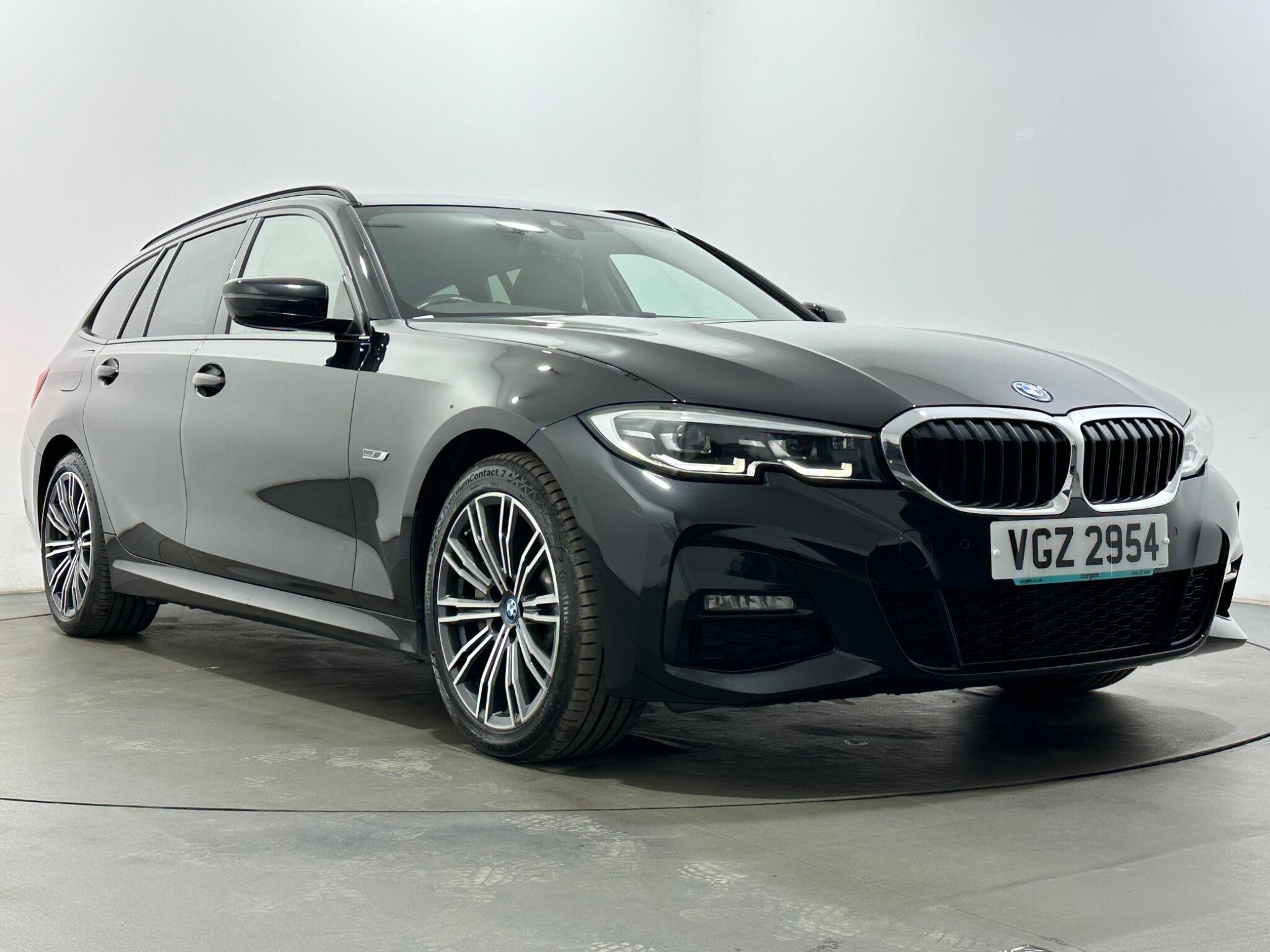 BMW 3 Series view 54