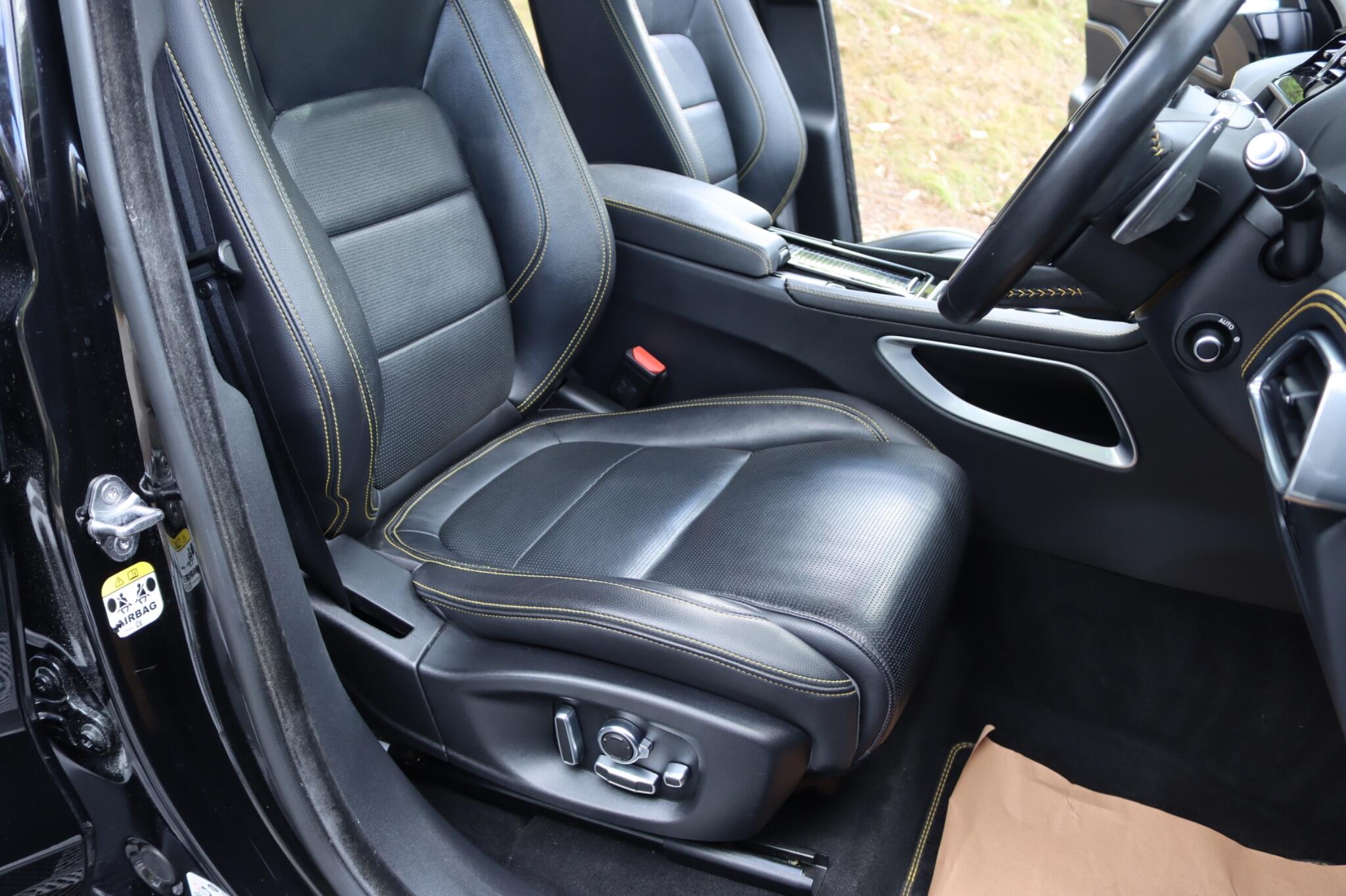 Jaguar F-Pace view 7