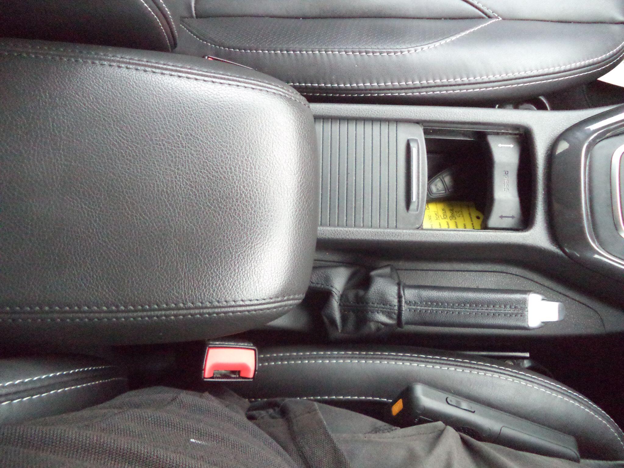 Ford Focus view 52