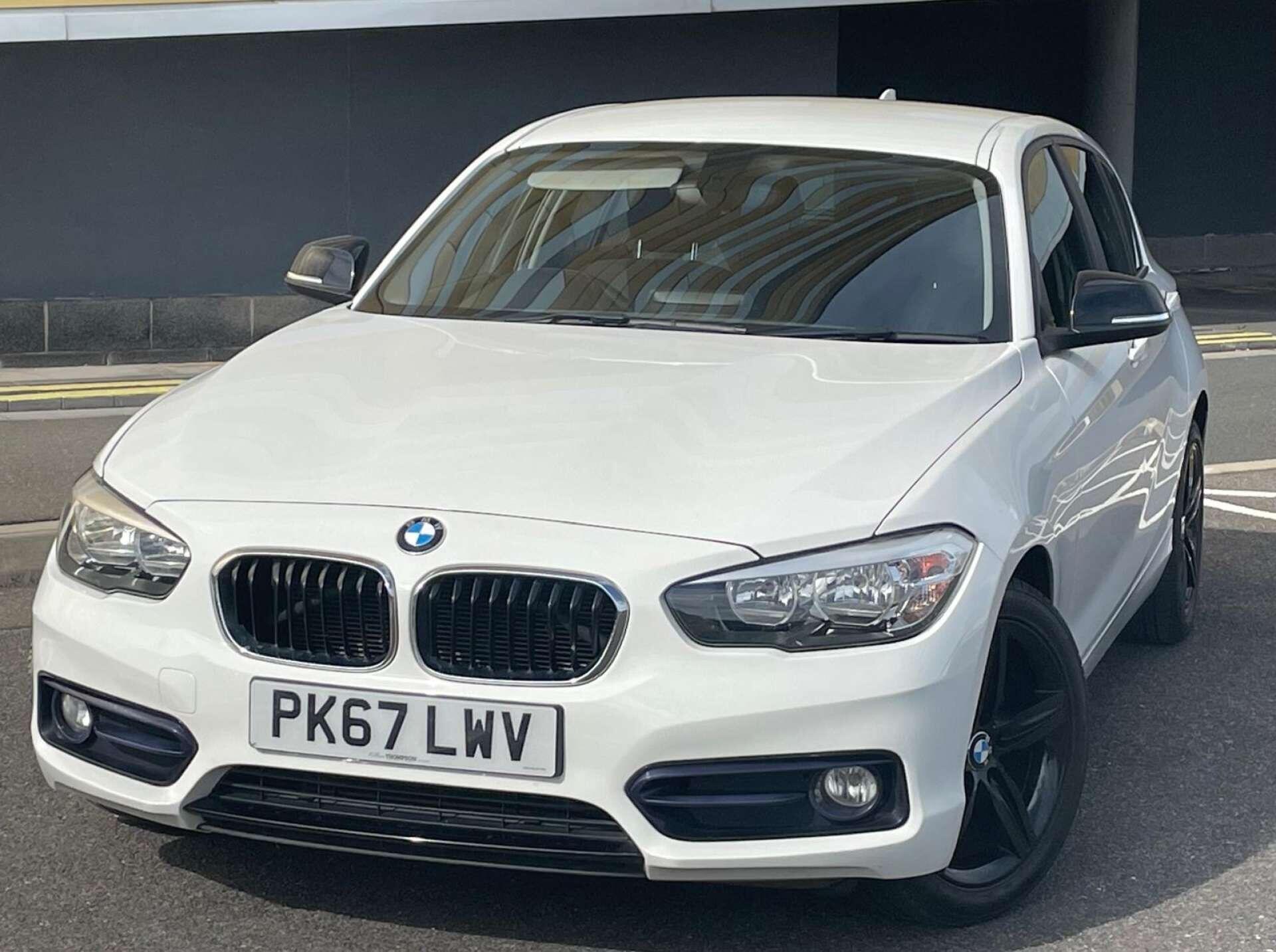 BMW 1 Series view 17