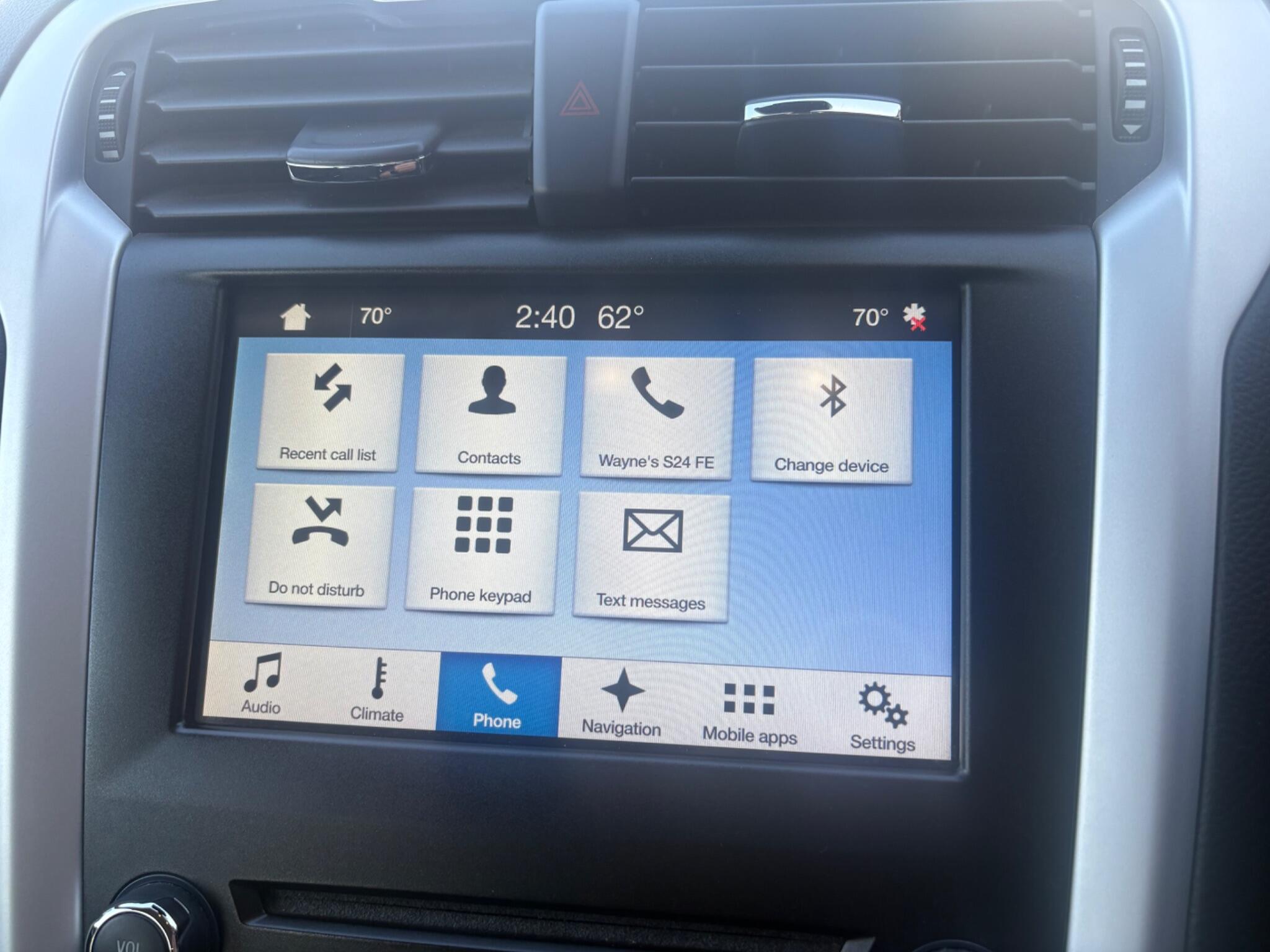 Ford Mondeo view 23