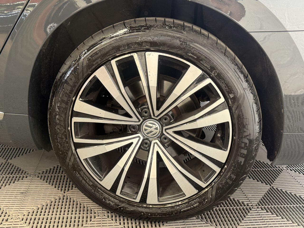 Volkswagen Arteon view 20