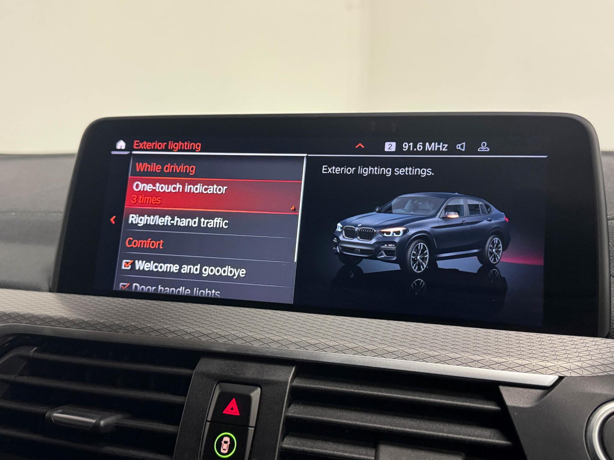 BMW X4 view 53