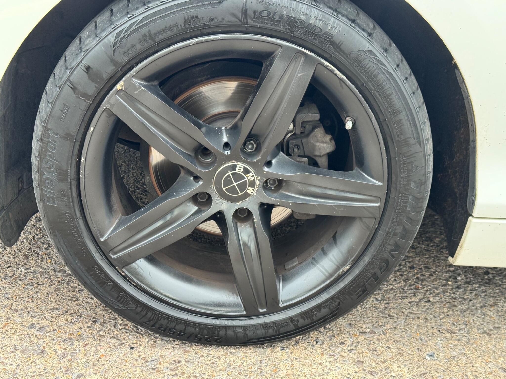 BMW 2 Series view 37