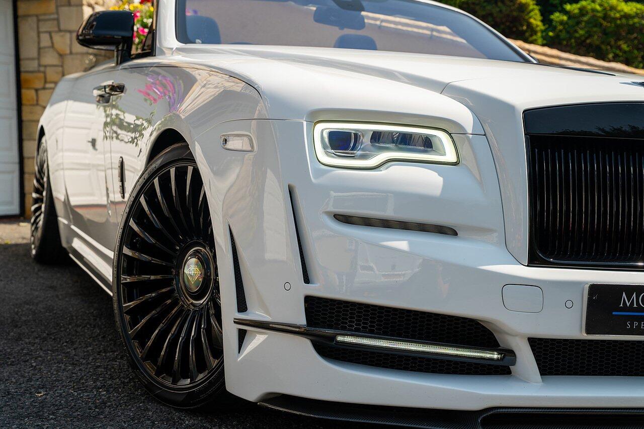 Rolls-Royce Dawn view 28