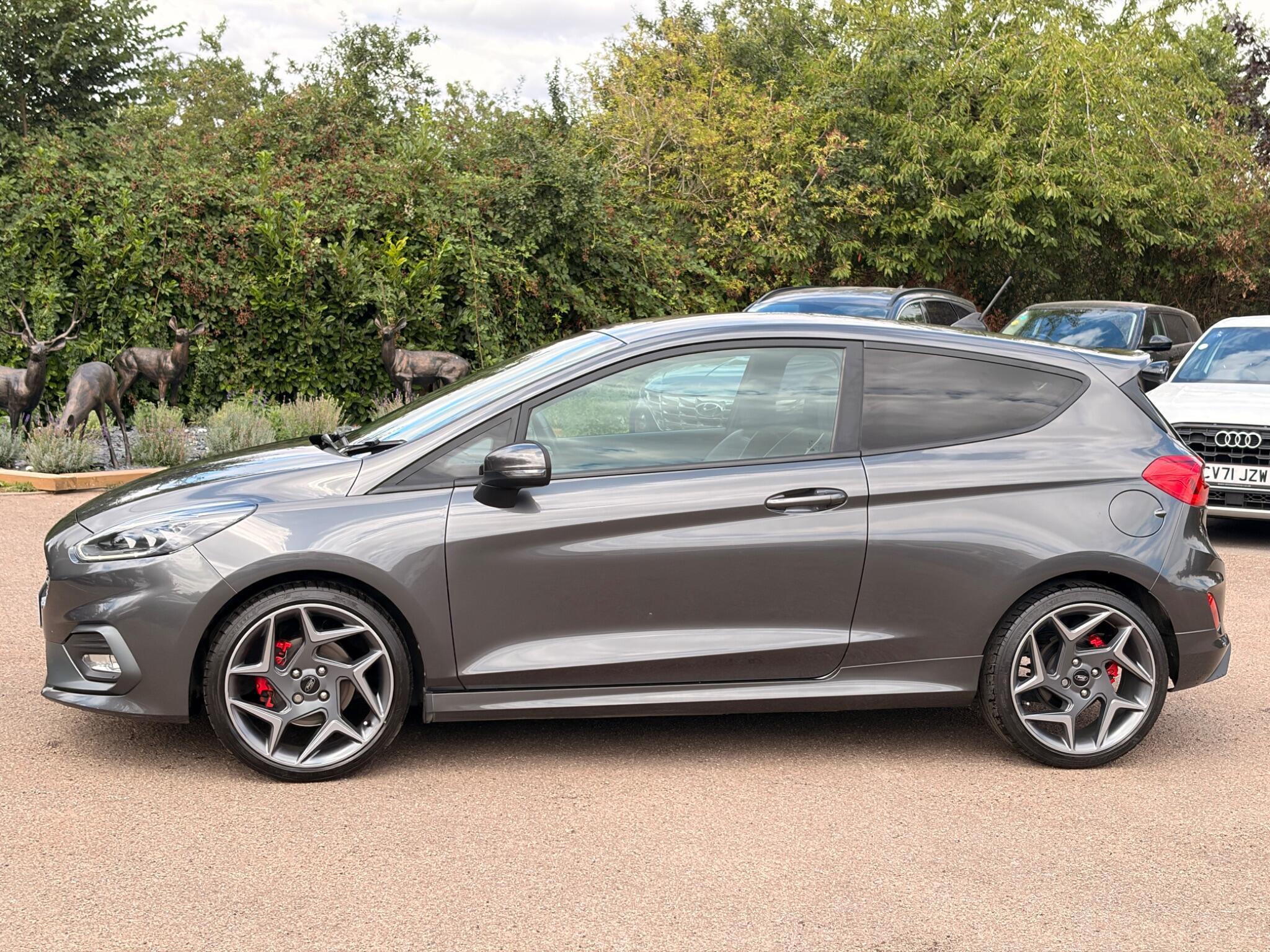 Ford Fiesta view 4