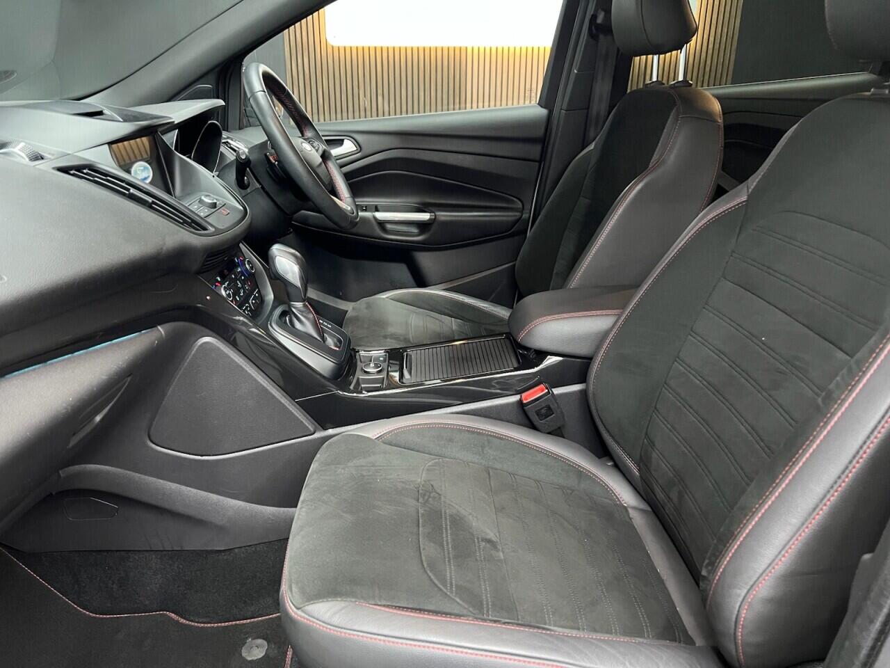 Ford Kuga view 27
