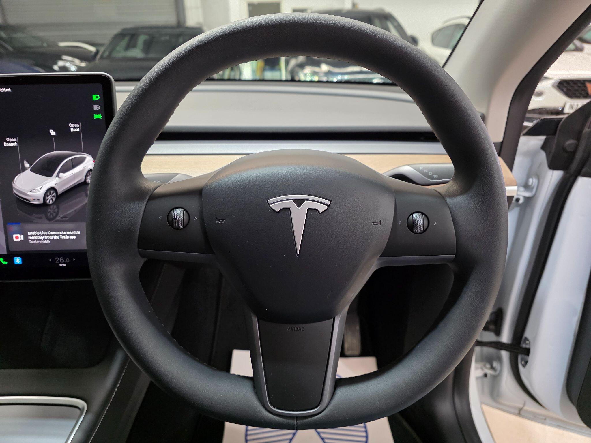Tesla Model Y view 19