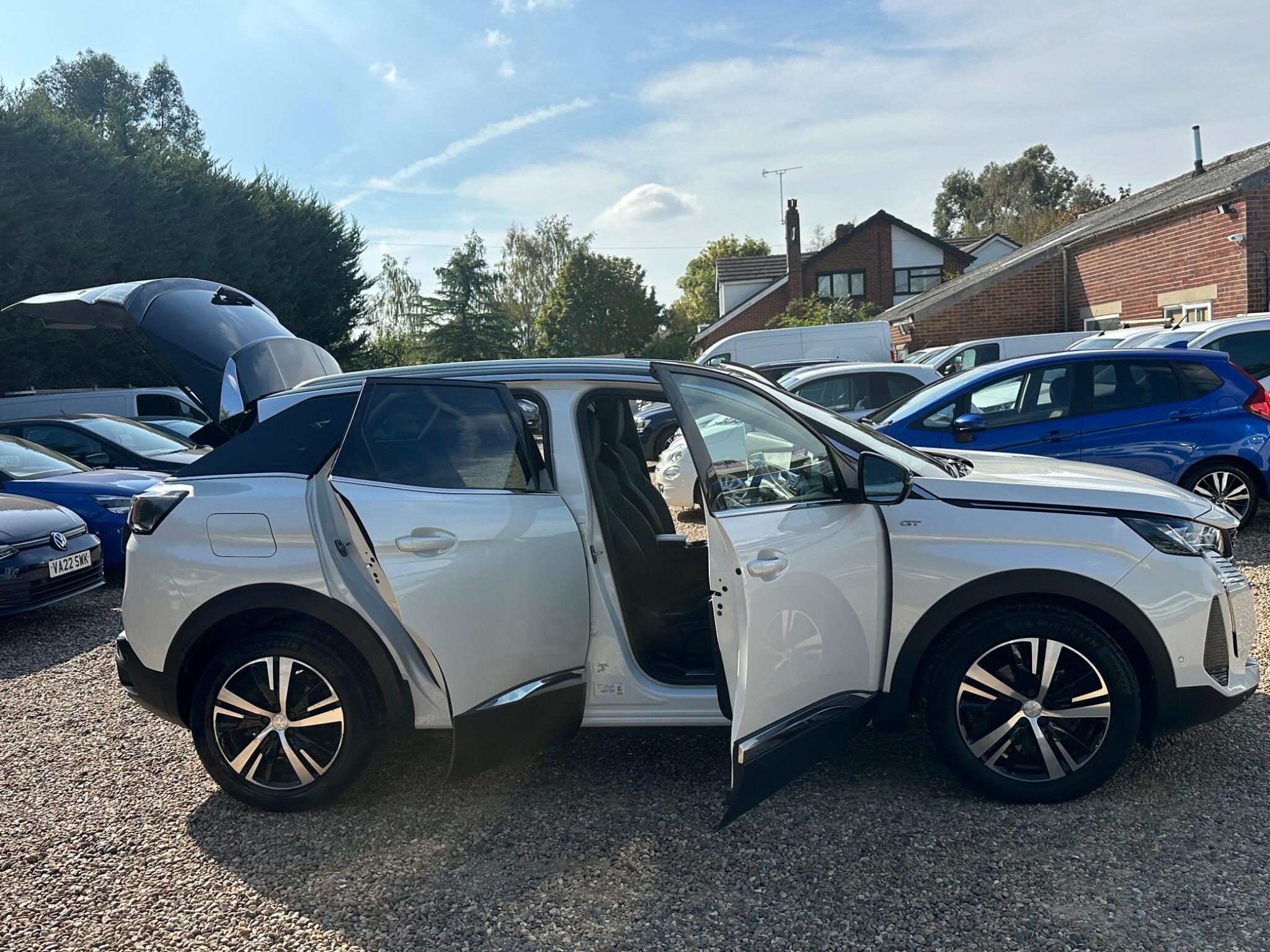 Peugeot 3008 view 25