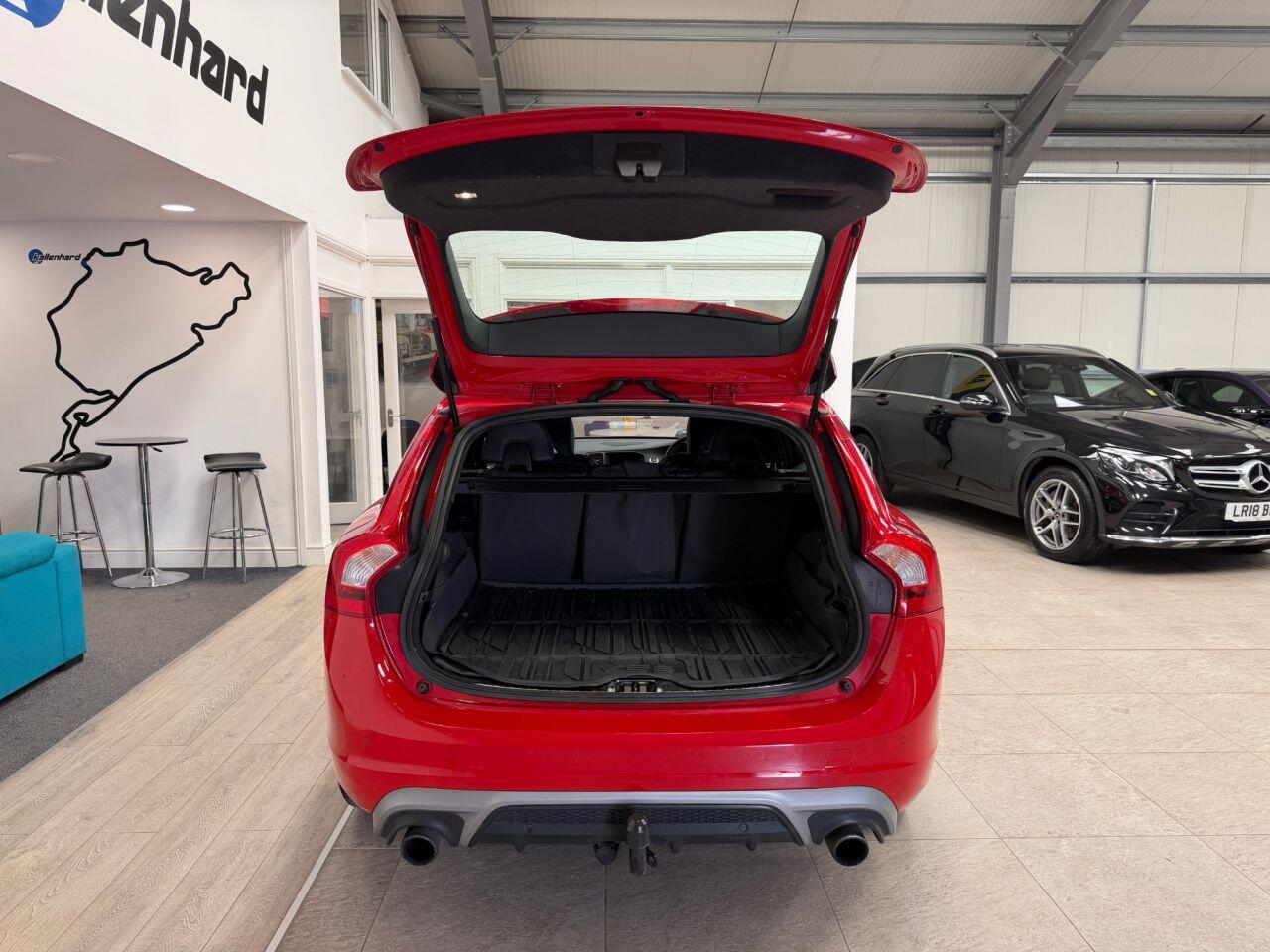 Volvo V60 view 28