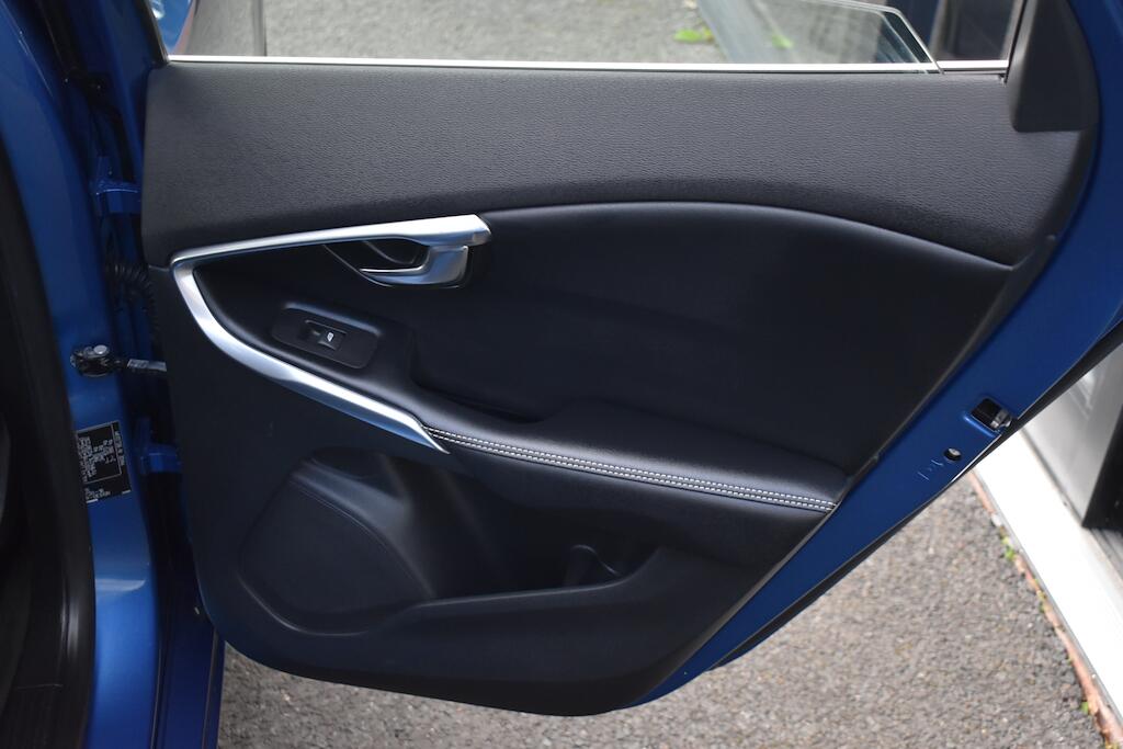 Volvo V40 view 35