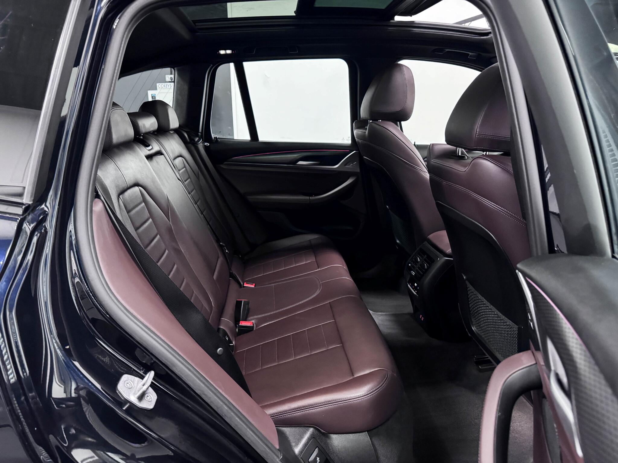 BMW X3 view 28