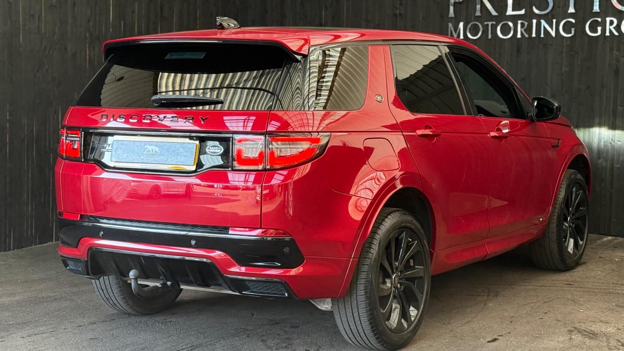 Land Rover Discovery Sport view 33