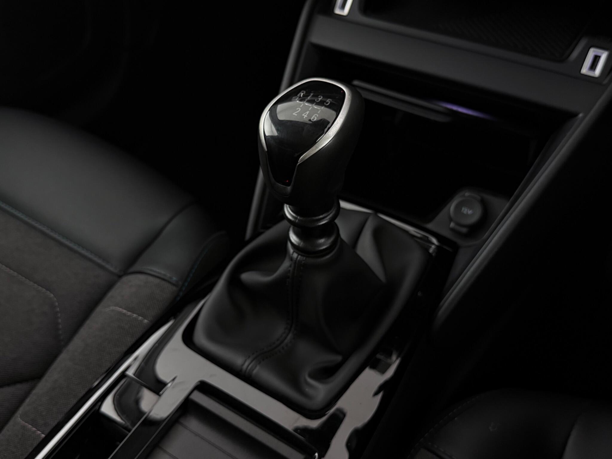 Citroen C4 view 15