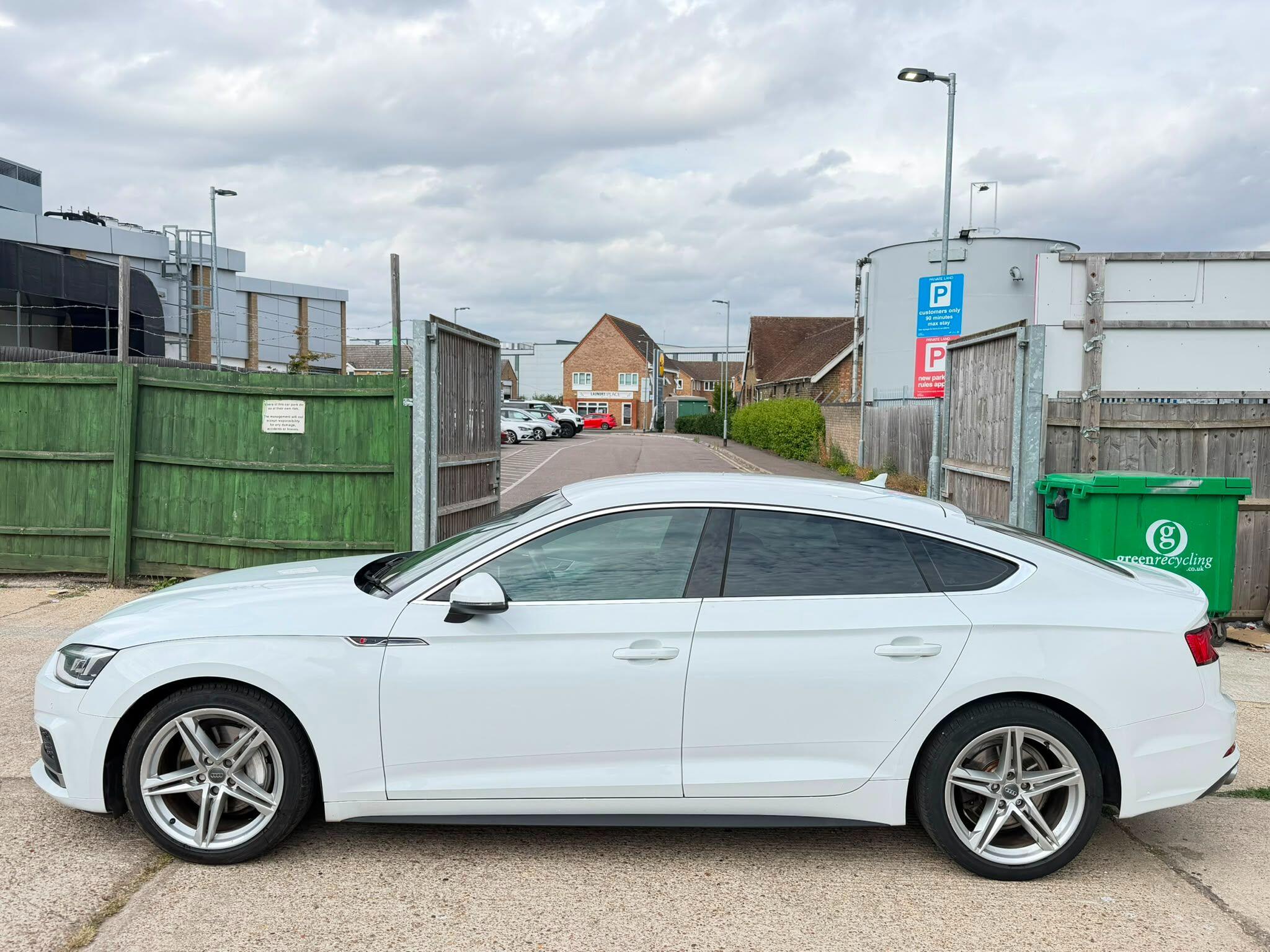 Audi A5 view 6