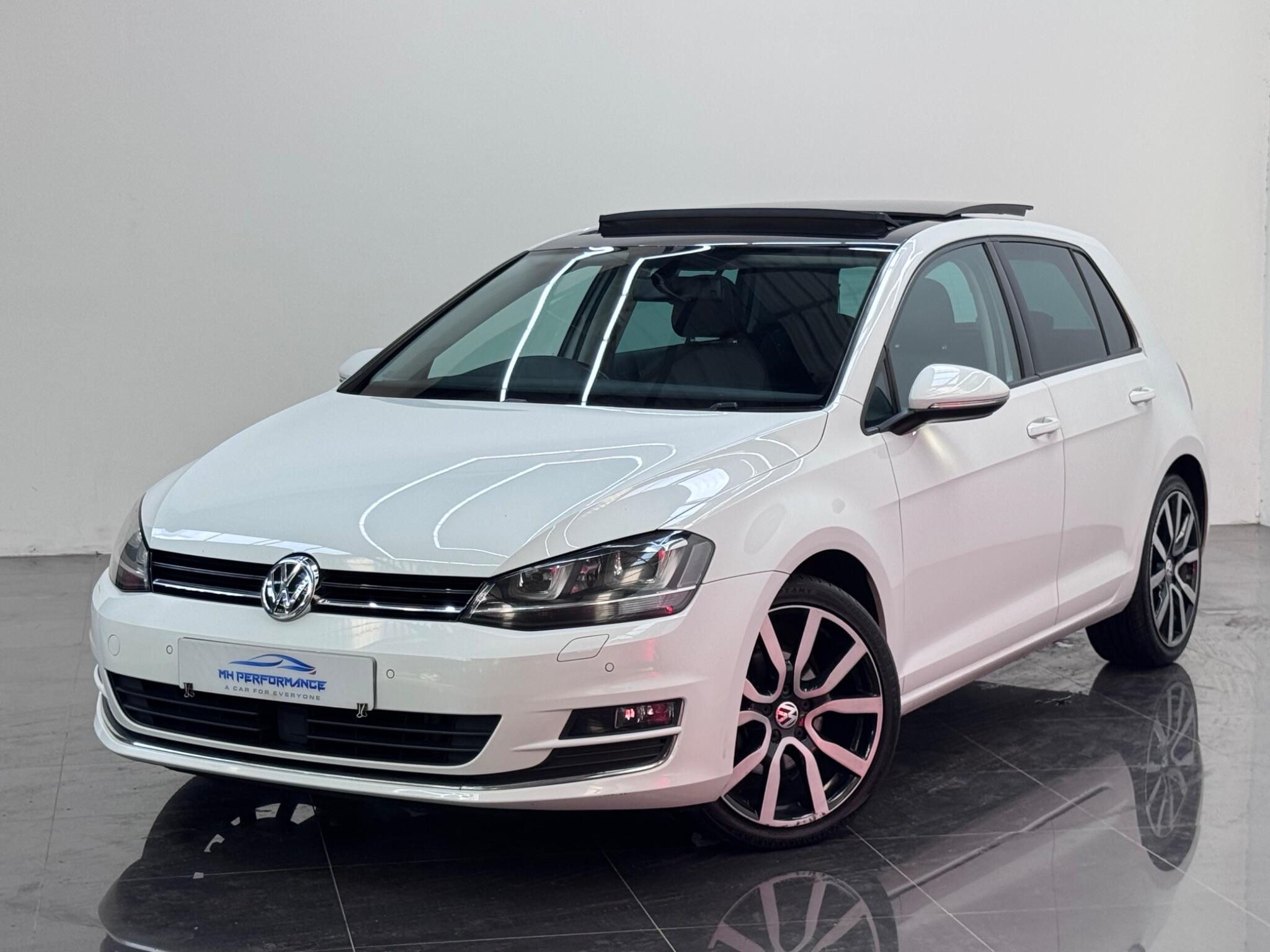 2016 Volkswagen Golf in White for sale