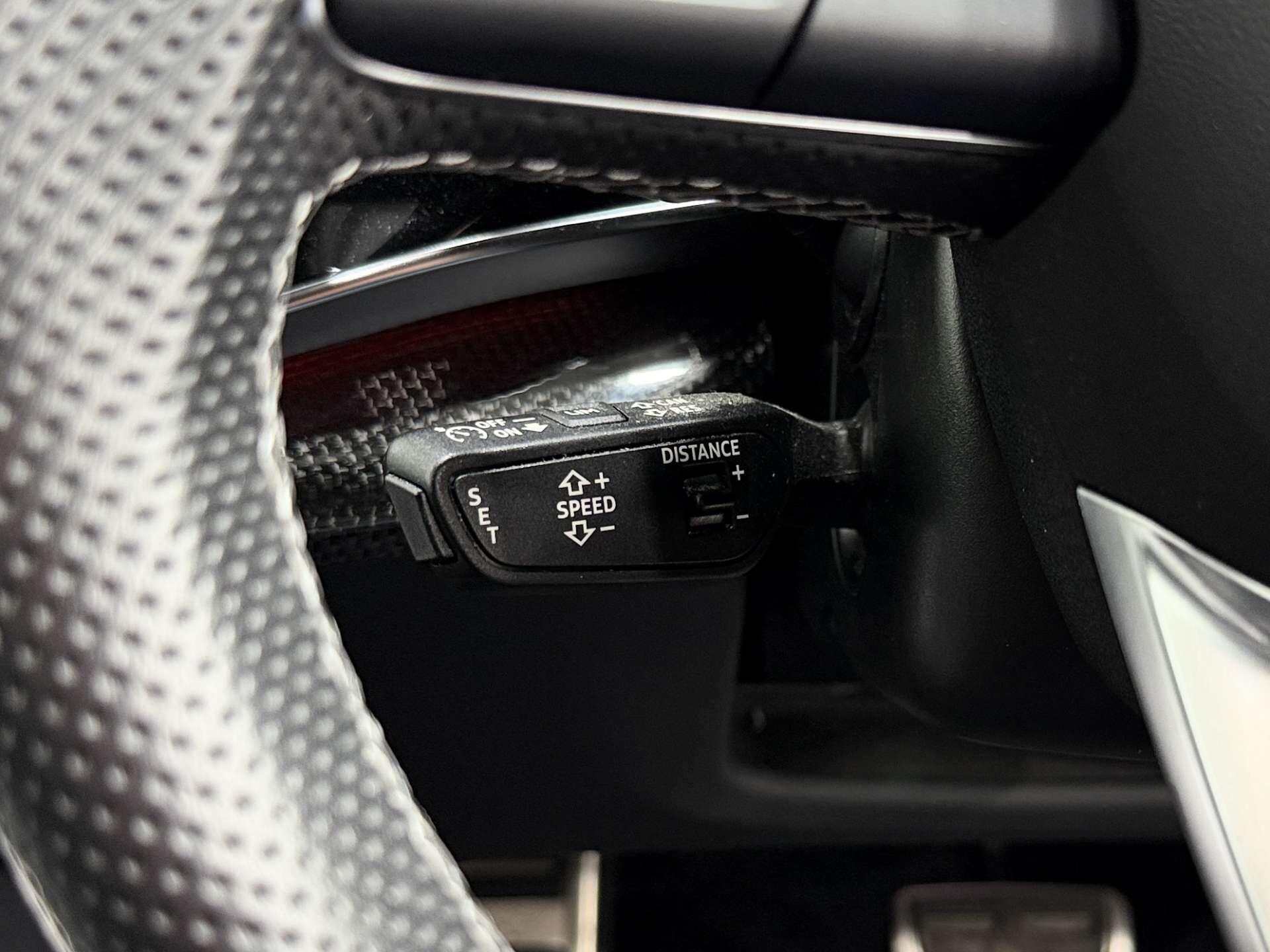 Audi SQ7 view 42