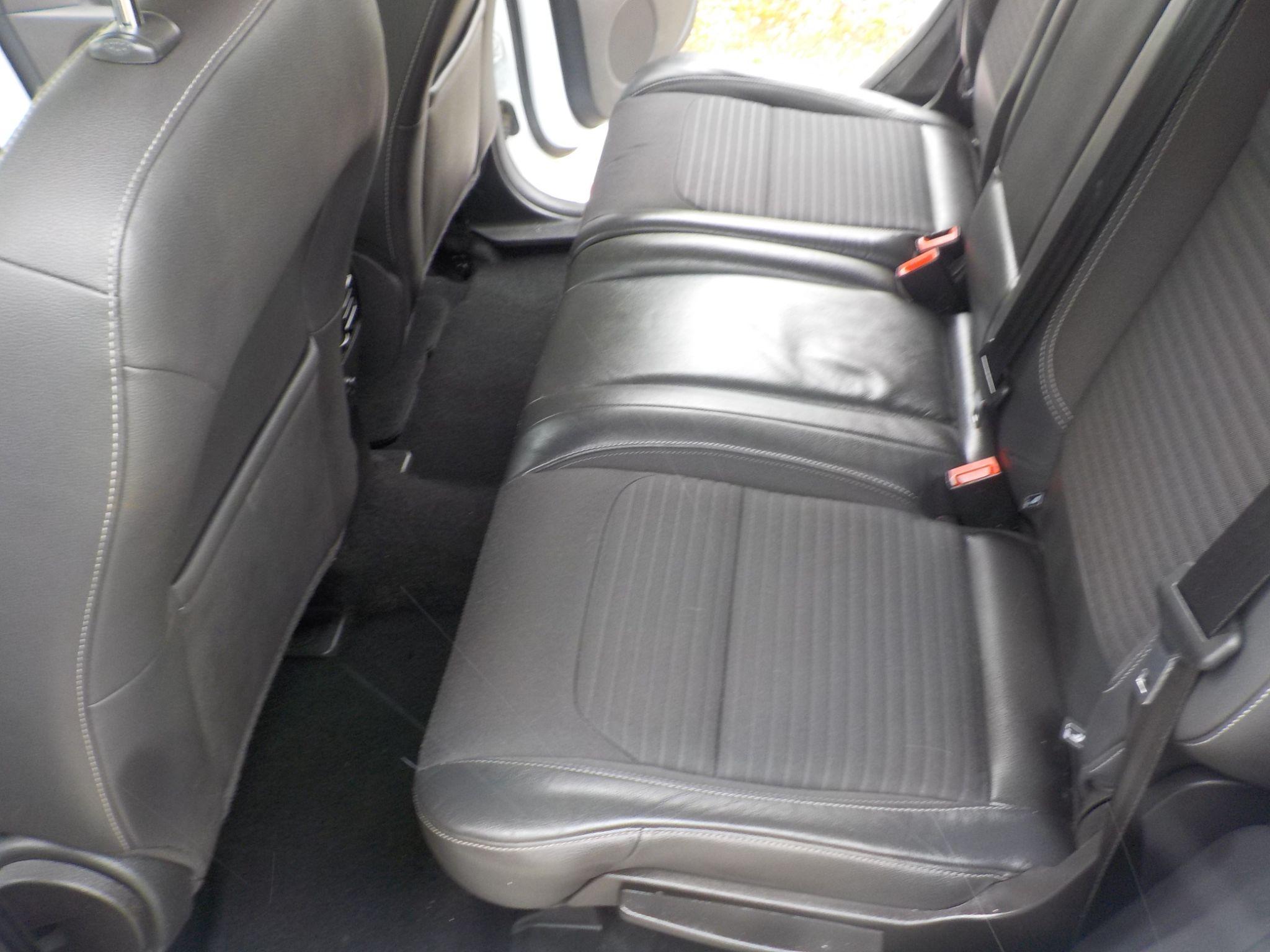 Ford Kuga 2.0 TDCi Titanium AWD Euro 6 (s/s) 5dr