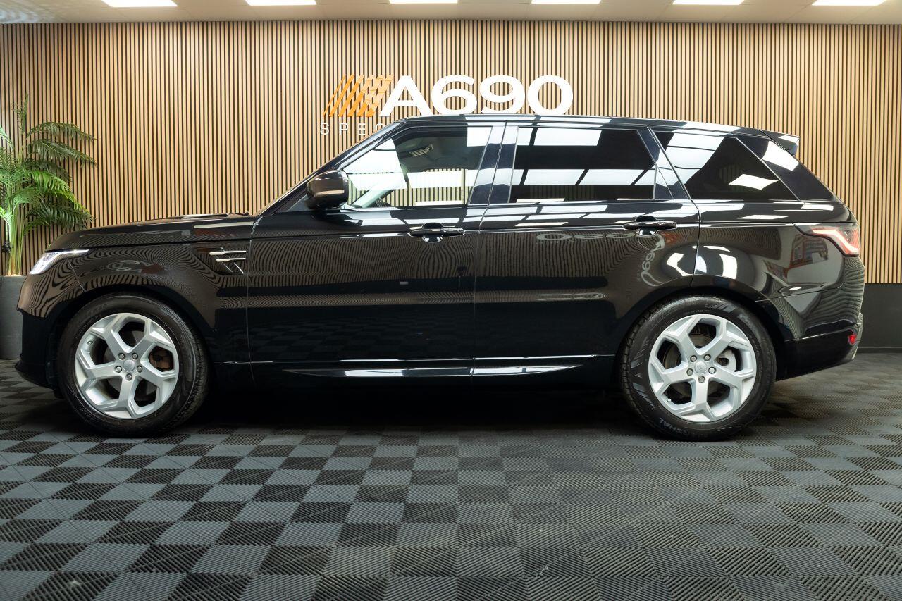 Land Rover Range Rover Sport view 4
