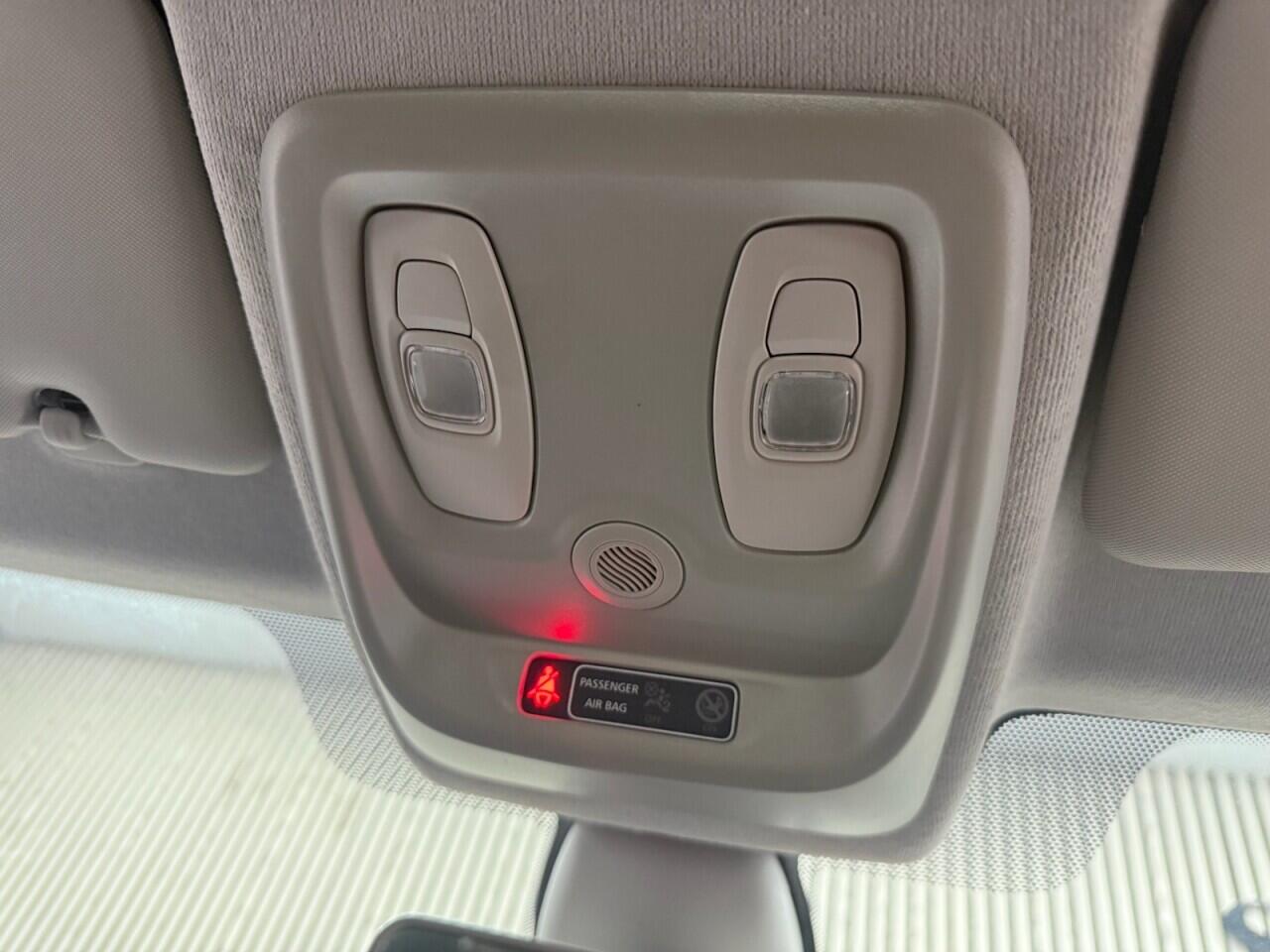 Renault Clio view 21