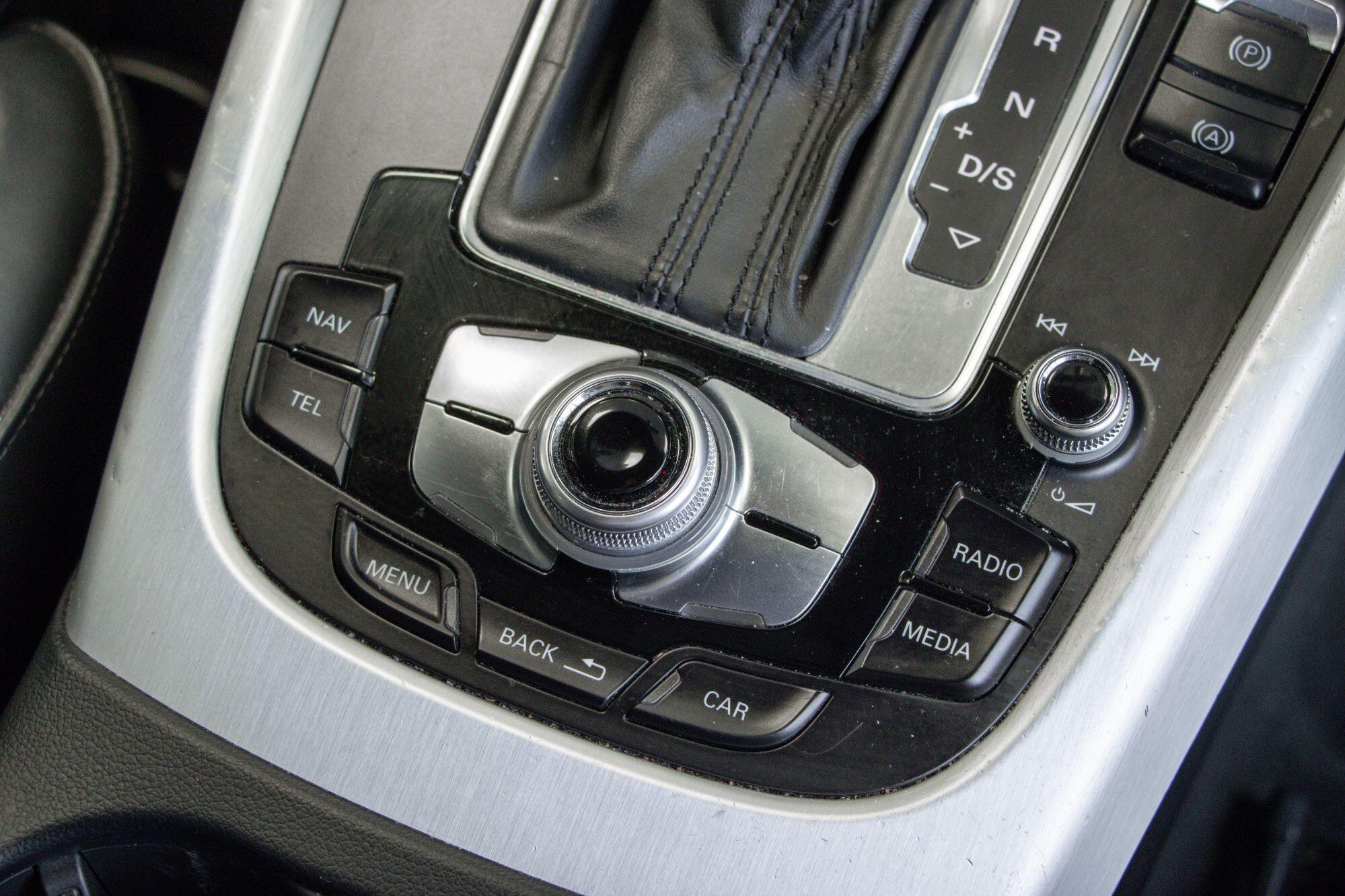 Audi Q5 view 49