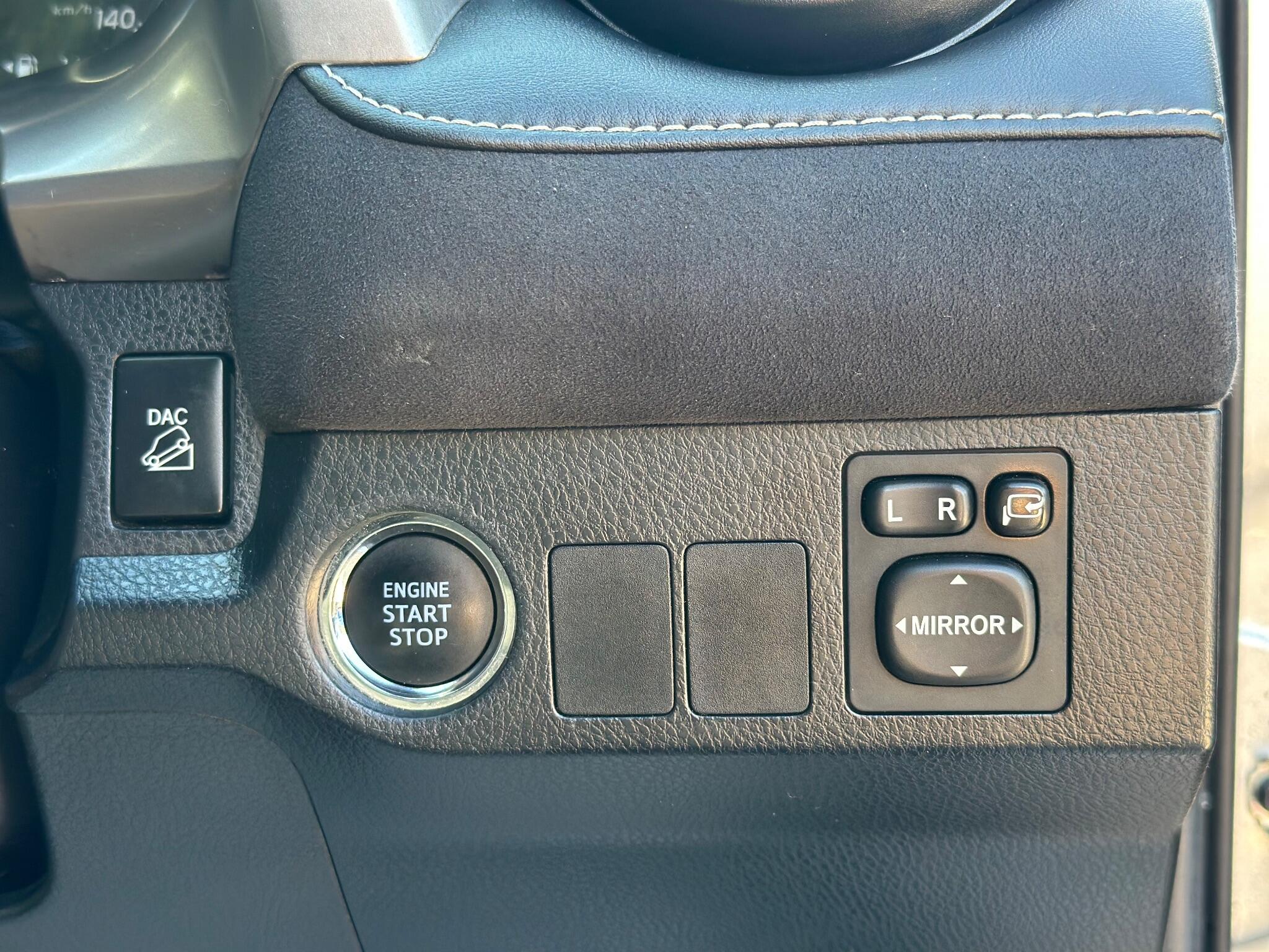 Toyota Rav4 view 43