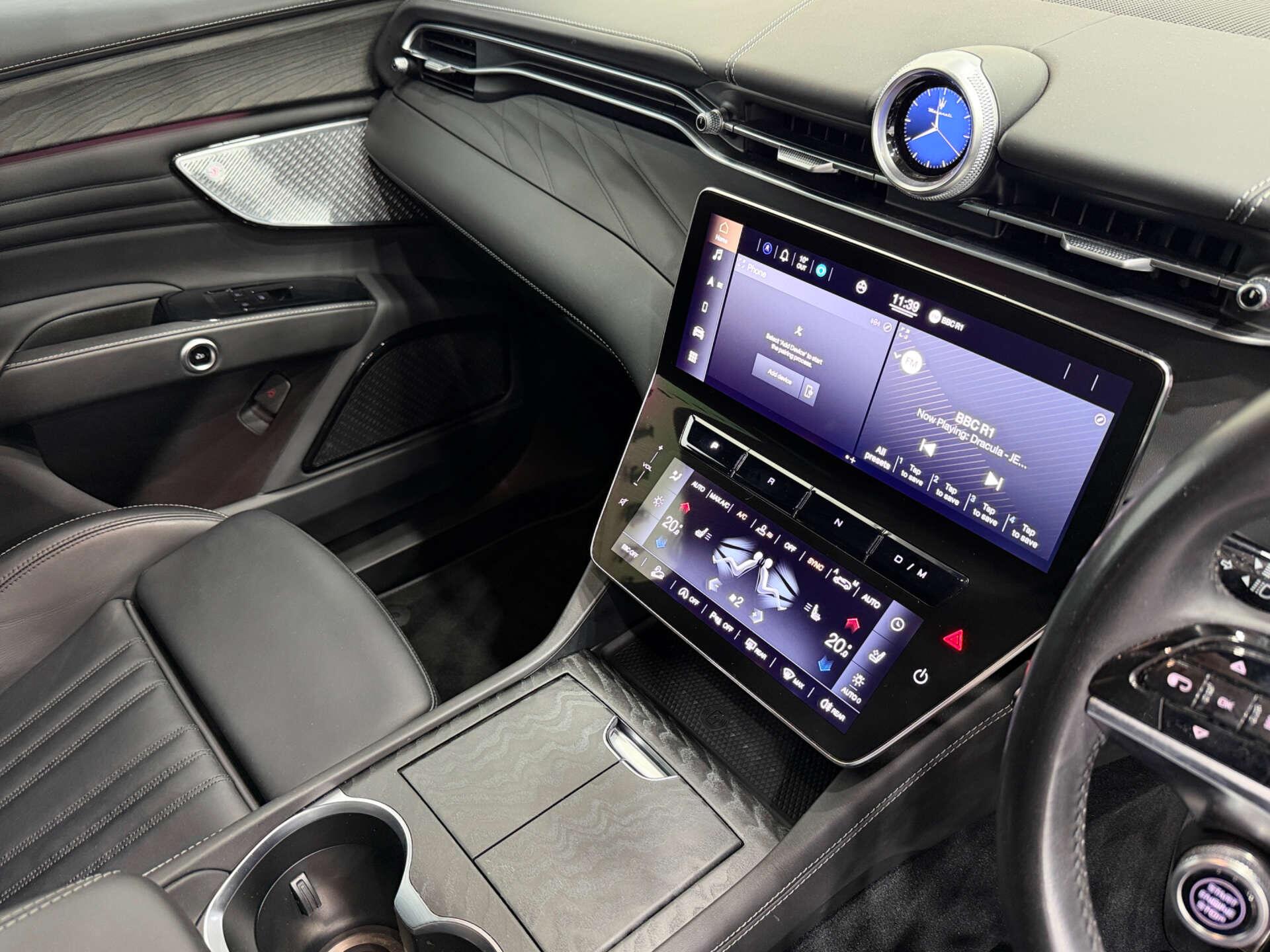 Maserati Grecale view 40