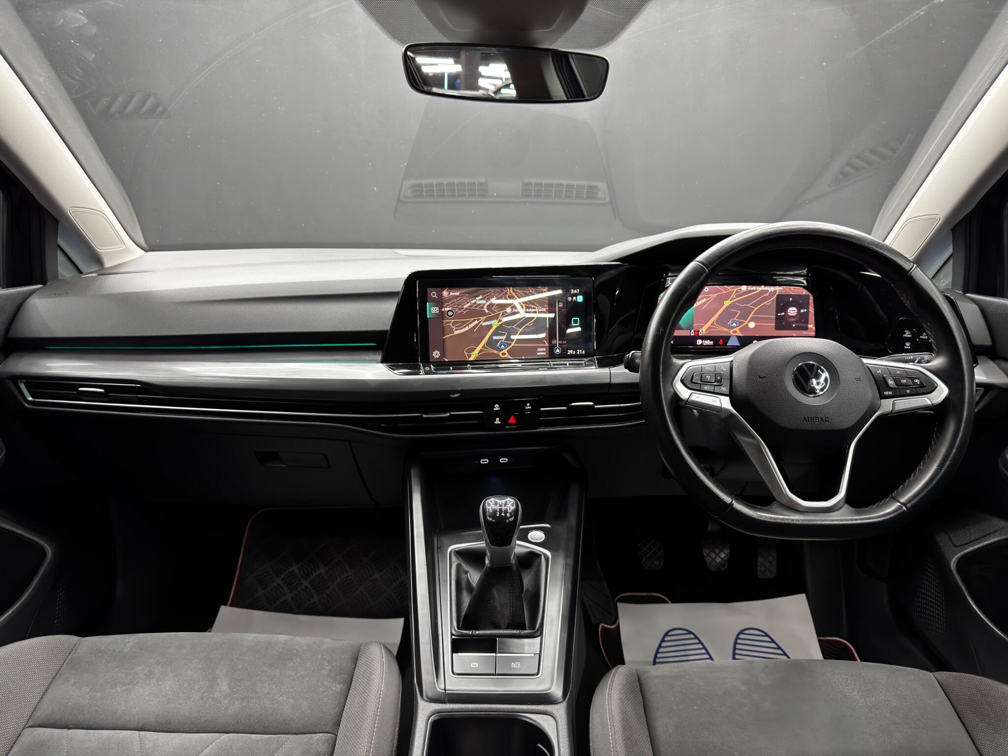 Volkswagen Golf view 10