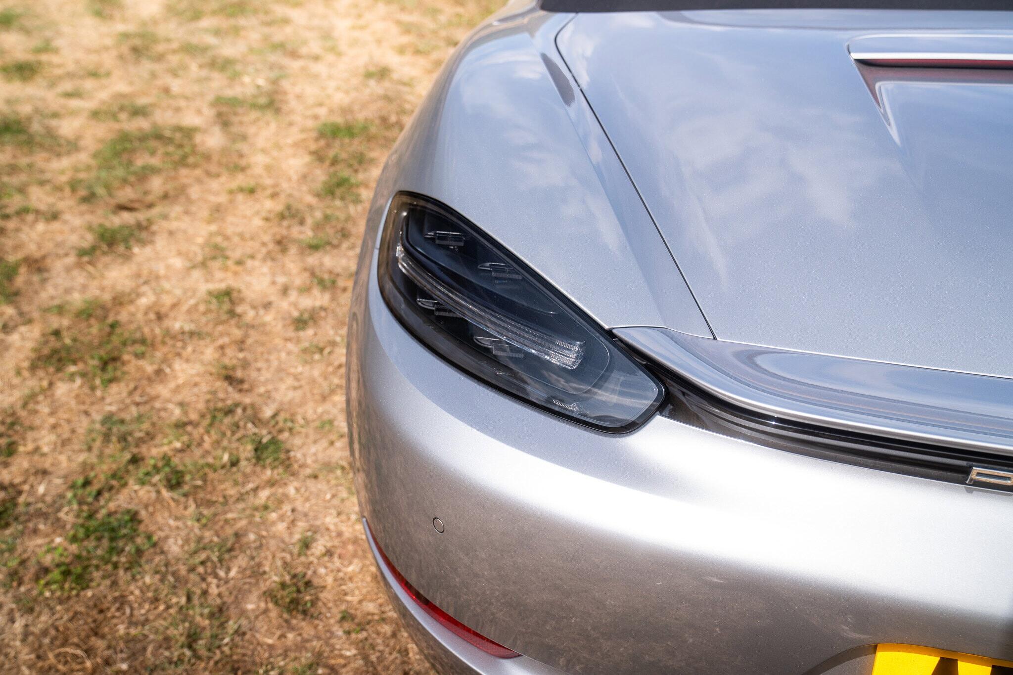 Porsche 718 Boxster view 12