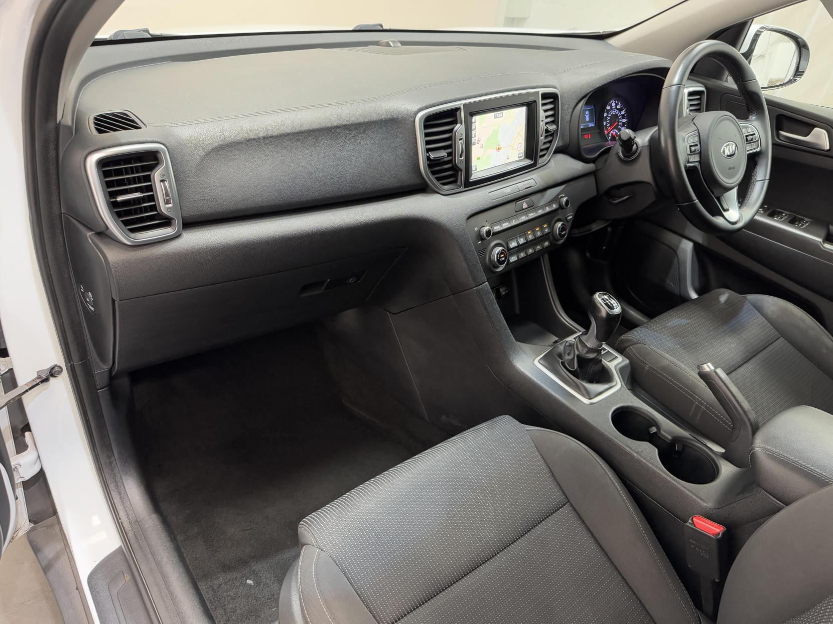 Kia Sportage view 33